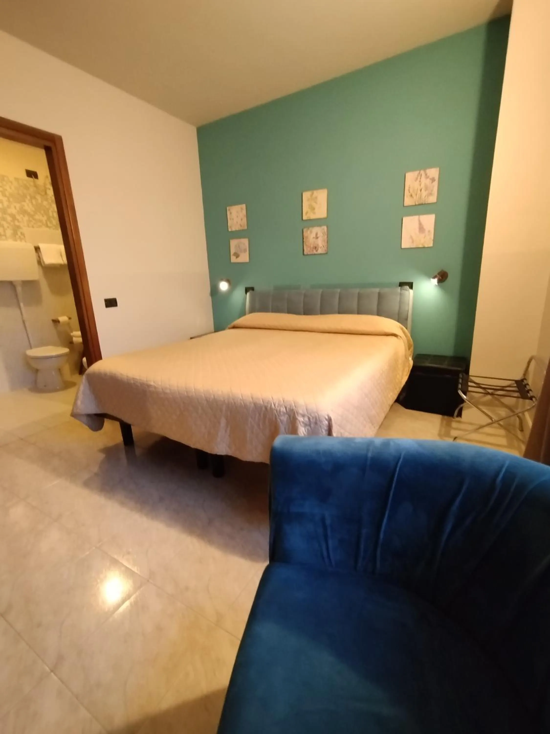 Bed in Hotel Milano San Giovanni Lupatoto