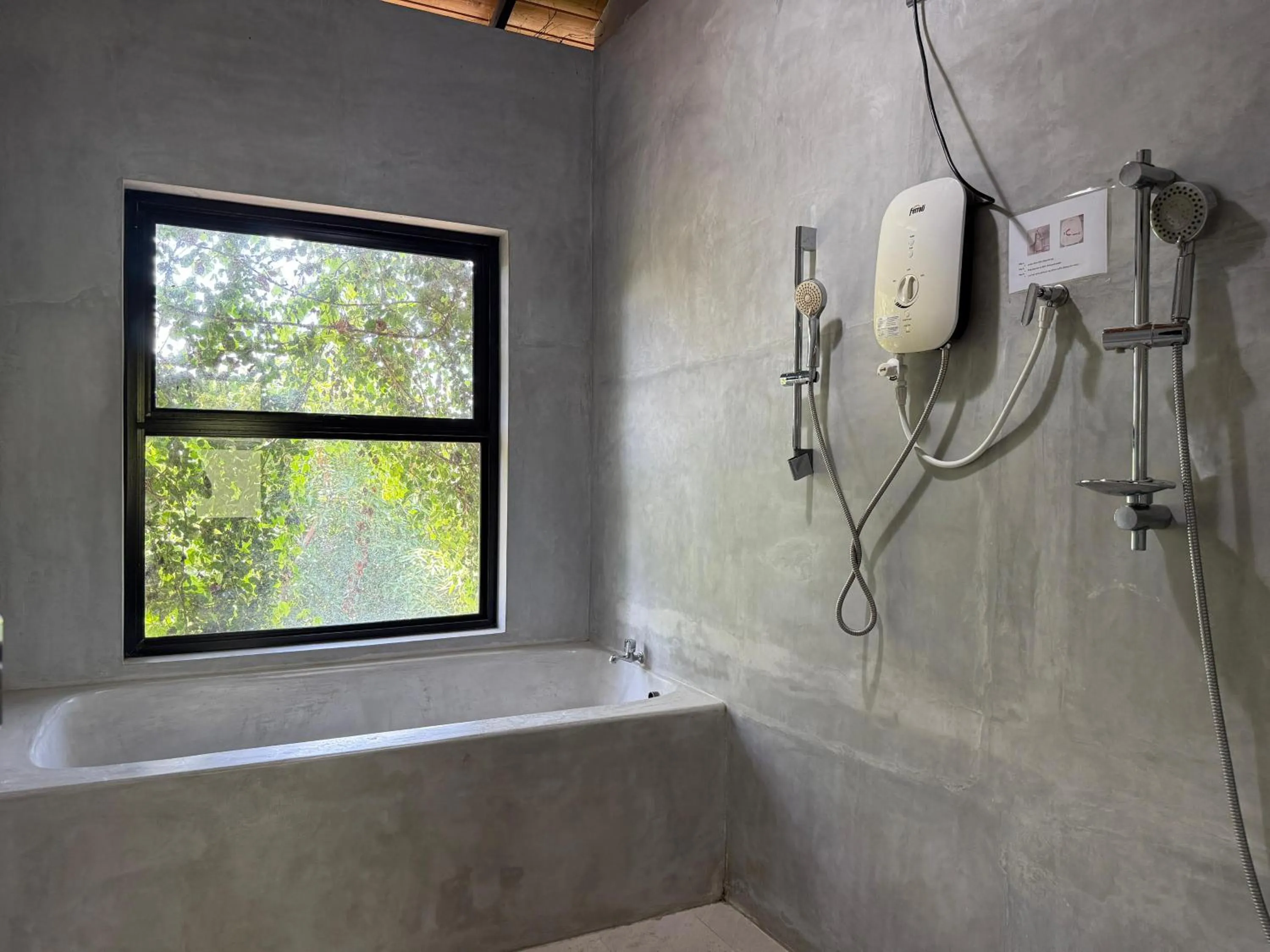 Bathroom in Ele Camp Udawalawe