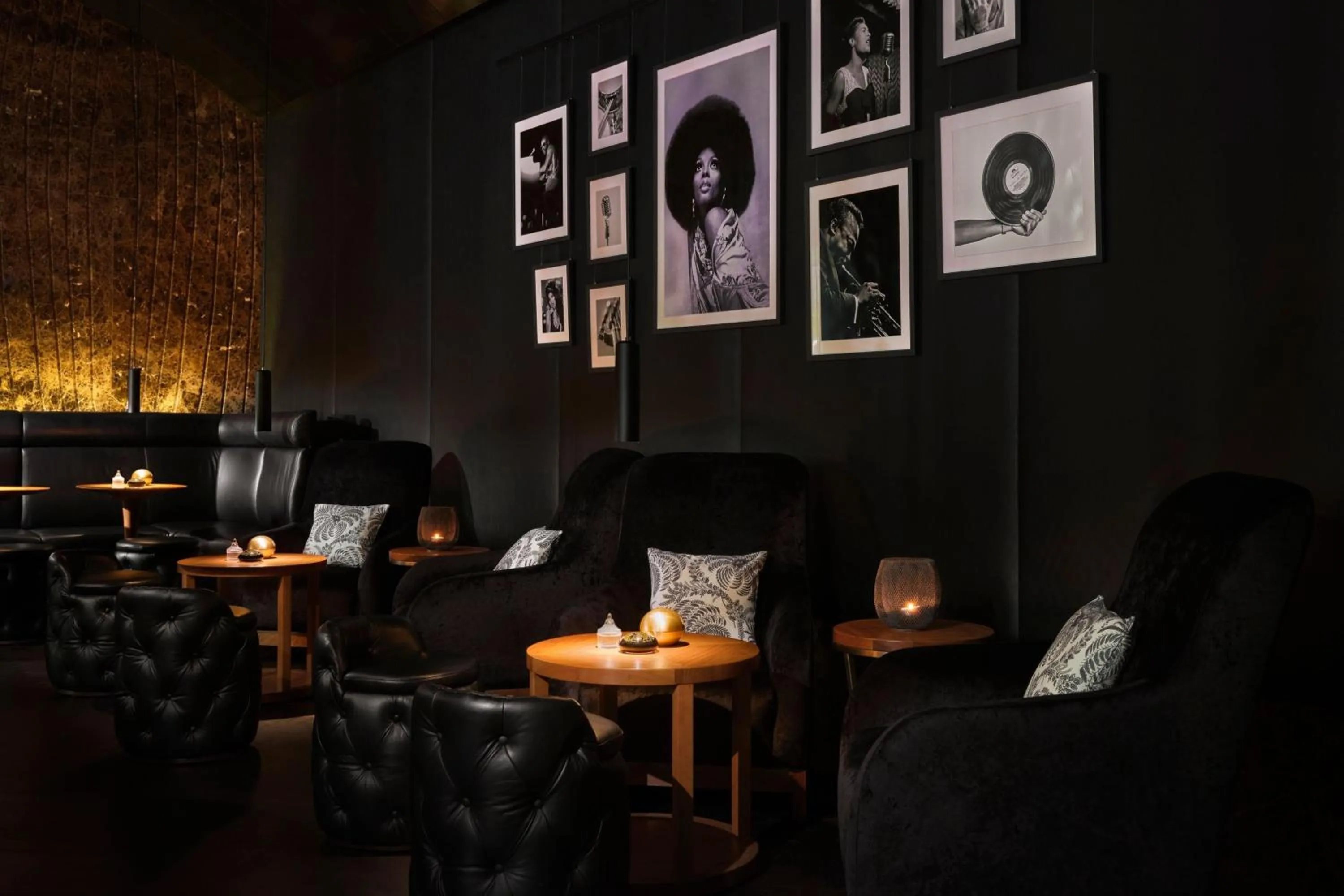 Lounge or bar in The Ritz-Carlton, Vienna