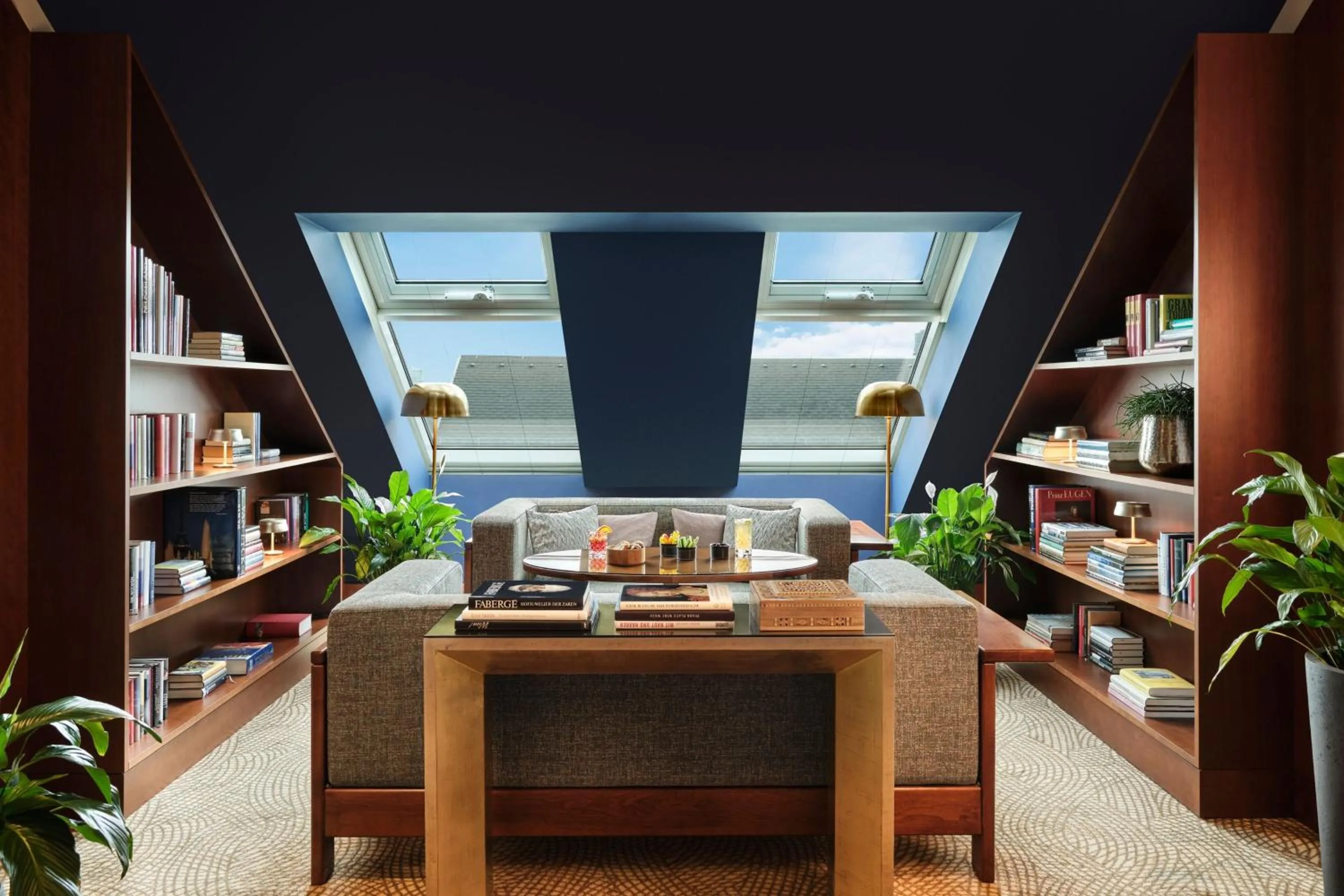 Lounge or bar in The Ritz-Carlton, Vienna