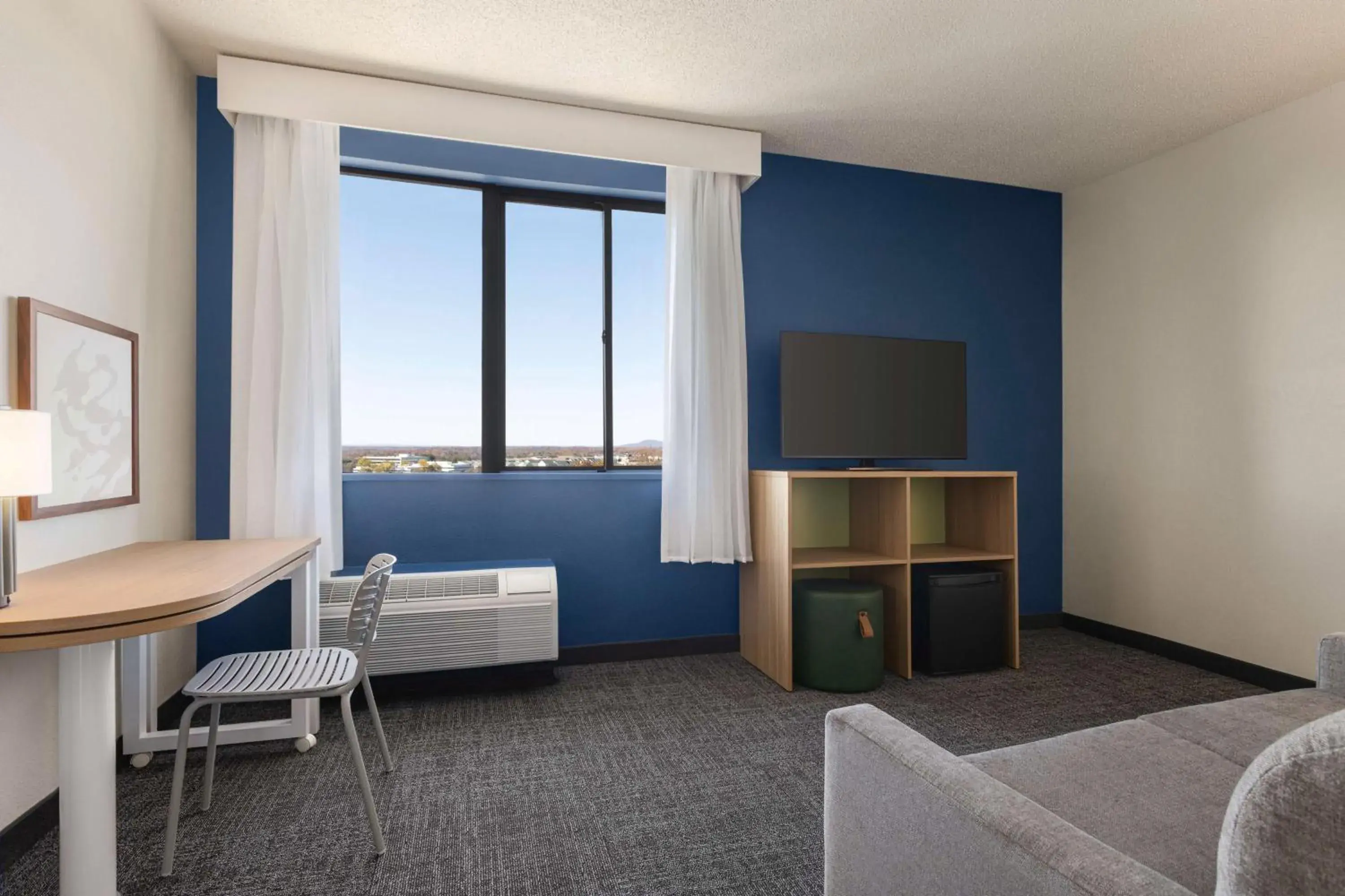 King Room with Sofa Bed - Non-Smoking in Spark By Hilton Germantown Washington Dc North King Room with Sofa Bed - Non-Smoking in Spark By Hilton Germantown Washington Dc North