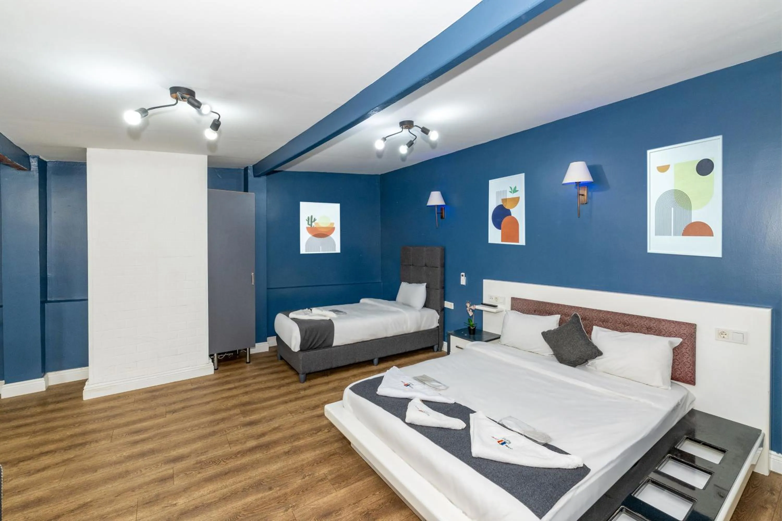 Bed in Butterfly House