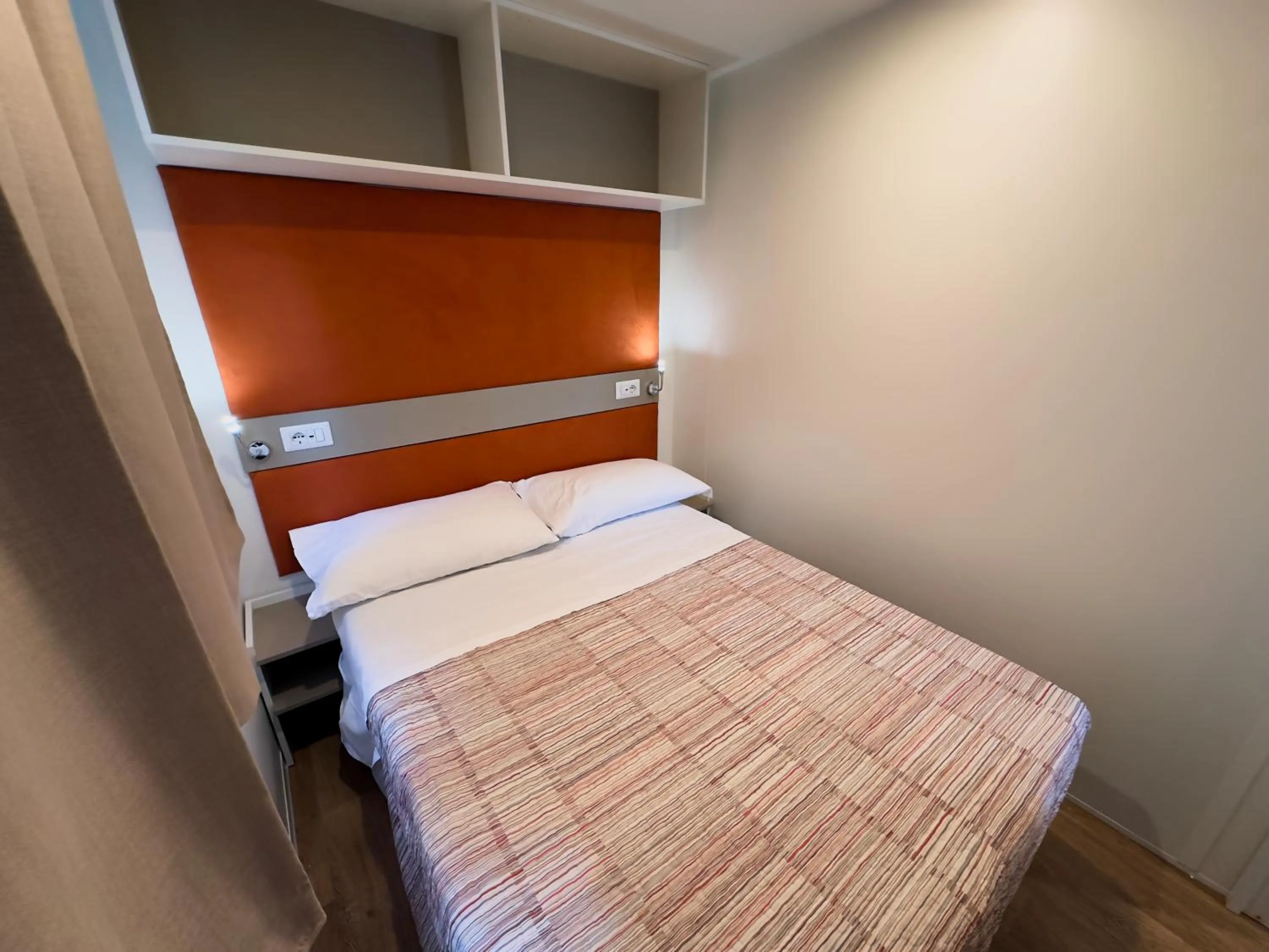 Bedroom, Bed in Camping Serenissima