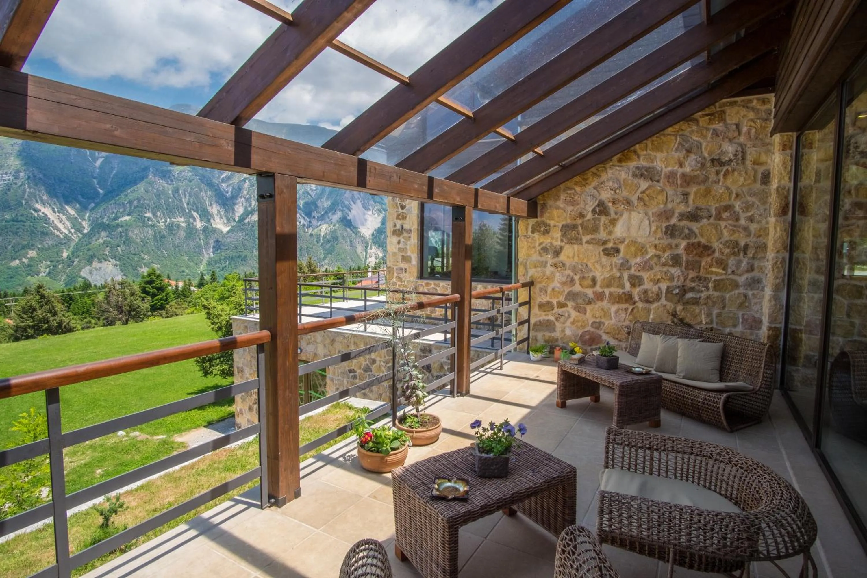 Balcony/Terrace in Orizontes Tzoumerkon Hotel Resort