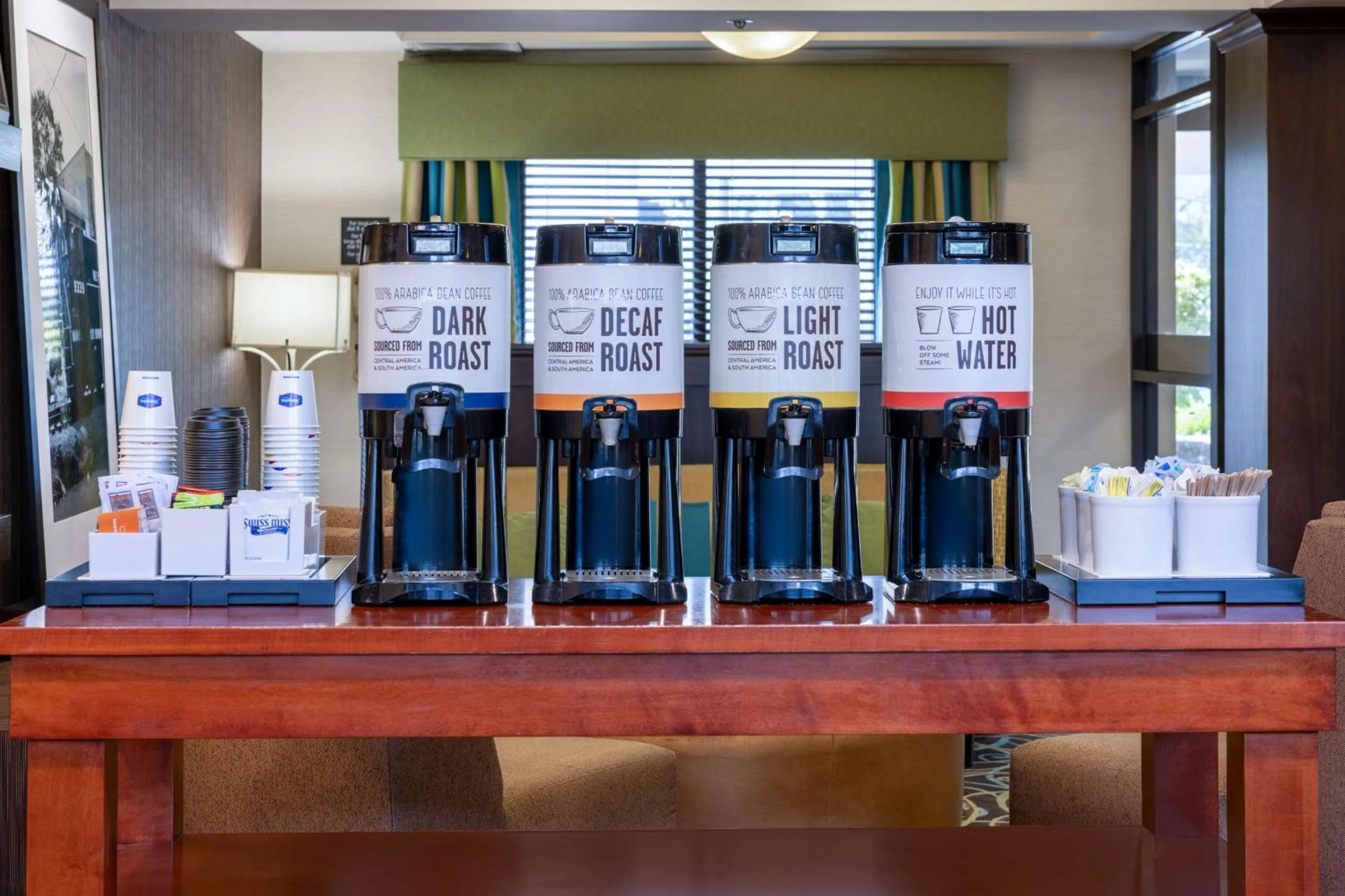 Photo of the whole room in Hampton Inn & Suites Valley Forge/Oaks