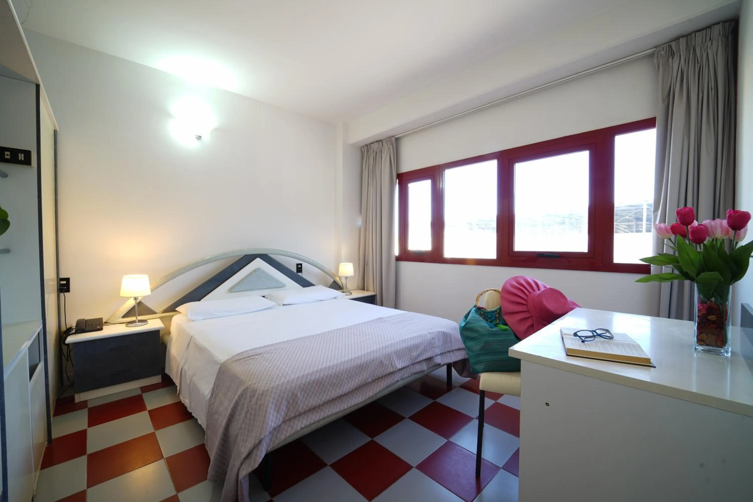 Bedroom in Onda Hotel