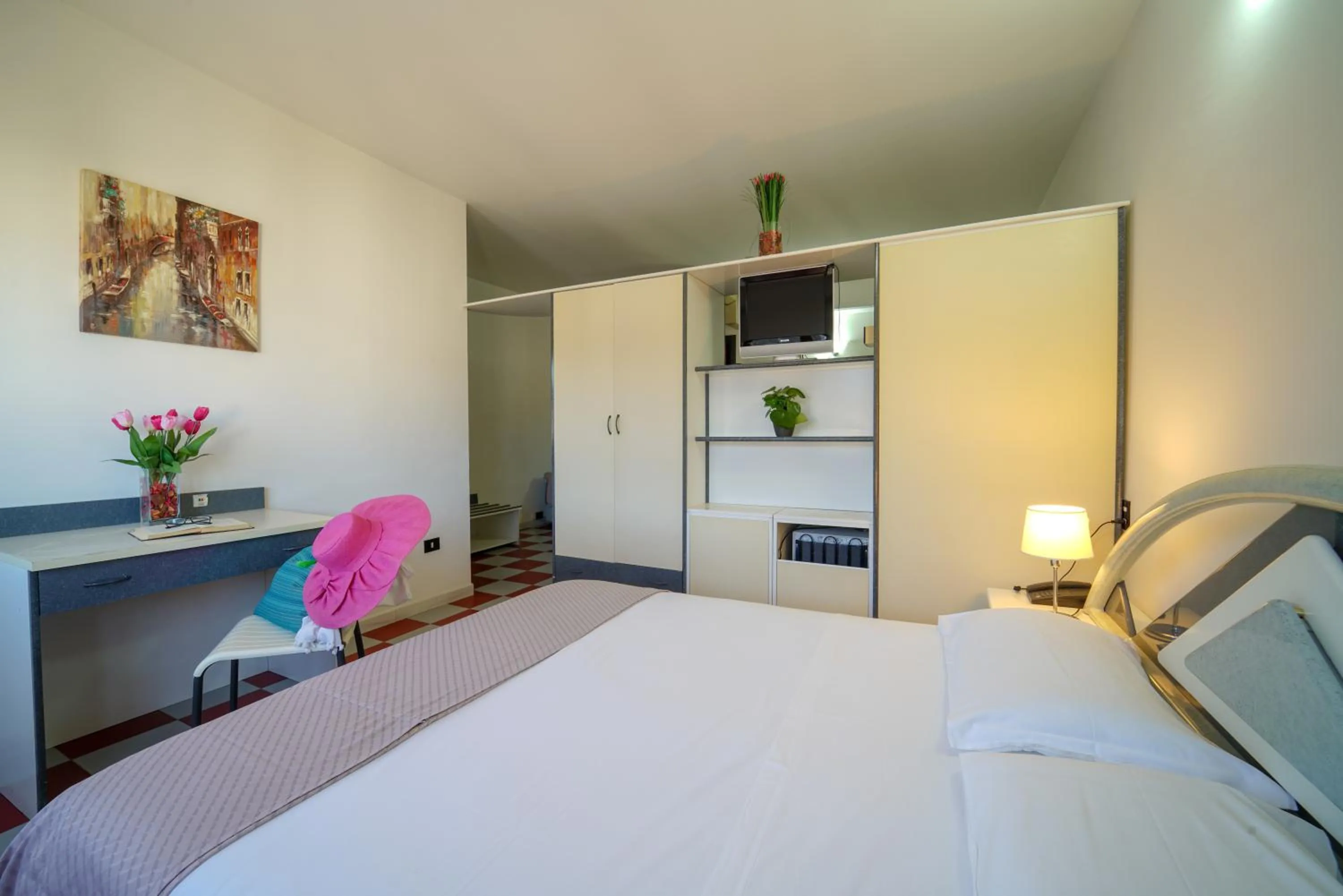 Bedroom in Onda Hotel