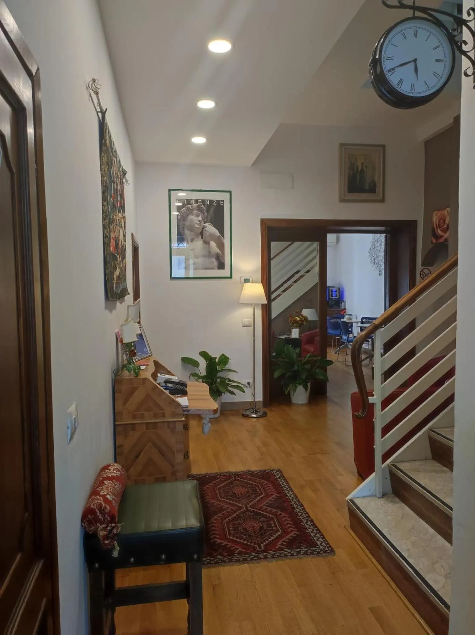 Lobby or reception in La Petite Maison