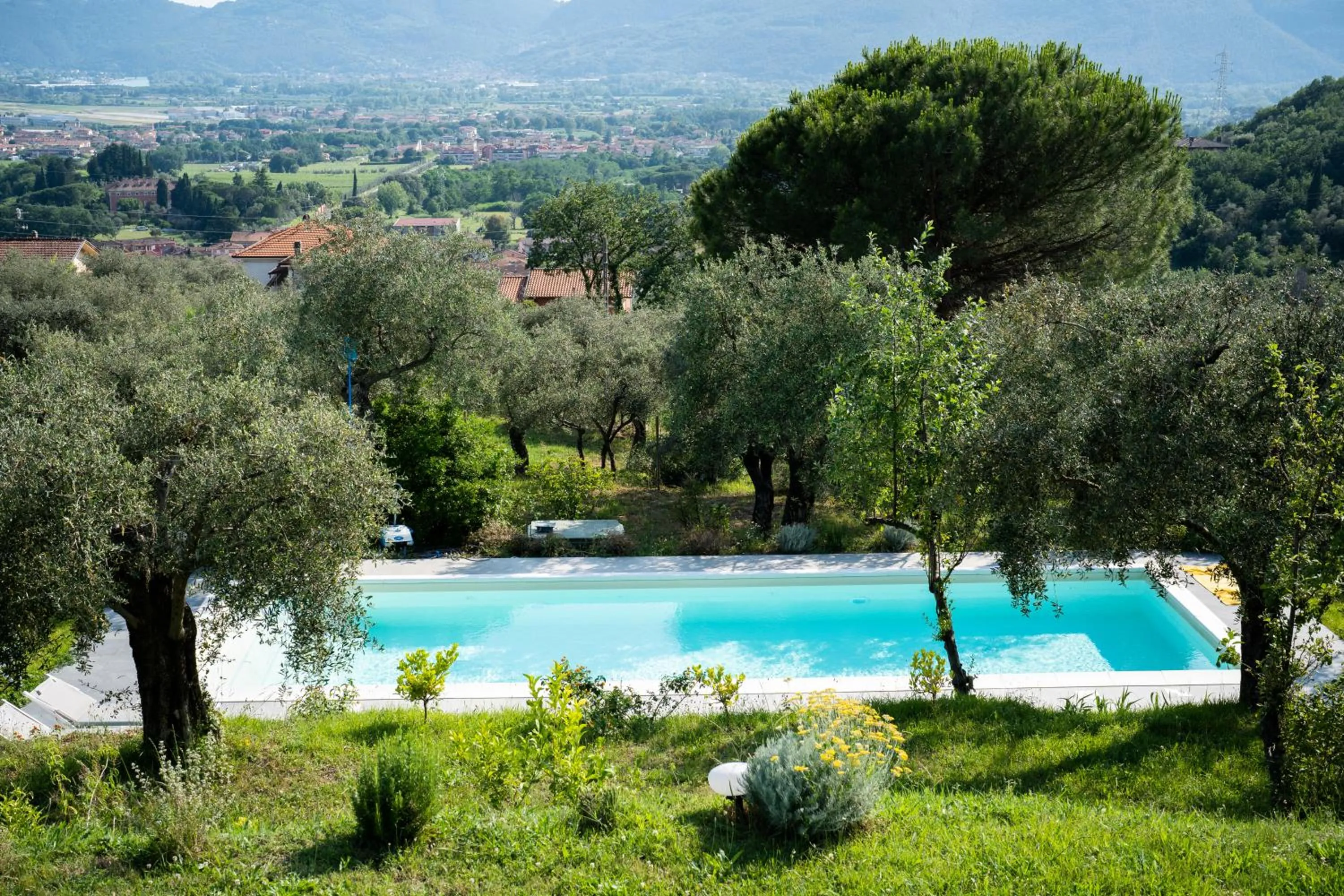 Swimming pool in Locanda De Banchieri