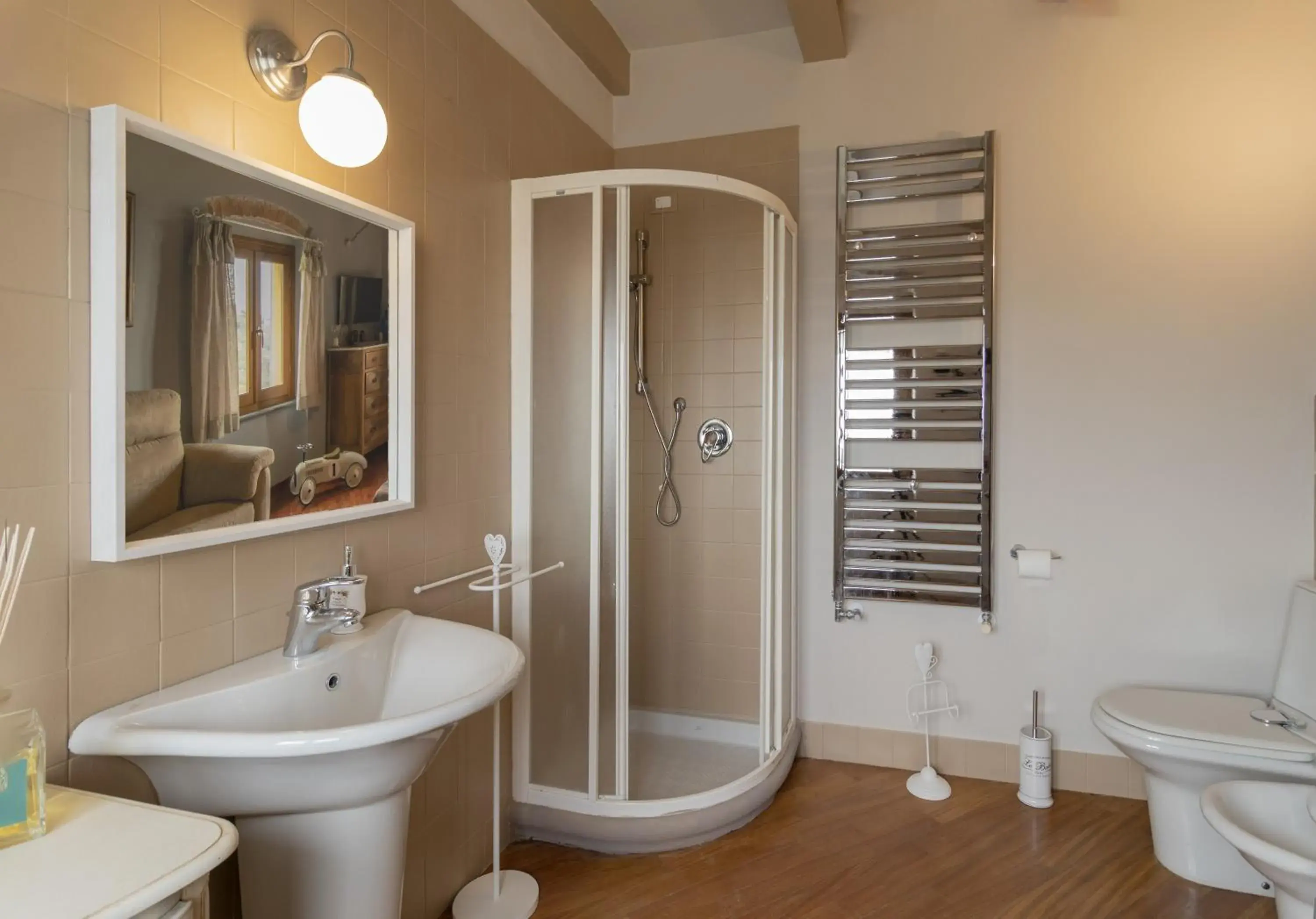 Deluxe Double Room with Extra Bed in Locanda De Banchieri Deluxe Double Room with Extra Bed in Locanda De Banchieri