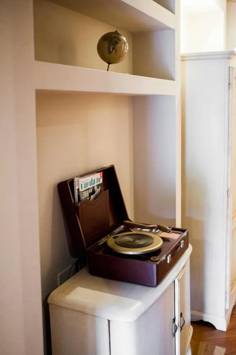 Deluxe Room (2 Adults + 1 Child) in Locanda De Banchieri Deluxe Room (2 Adults + 1 Child) in Locanda De Banchieri