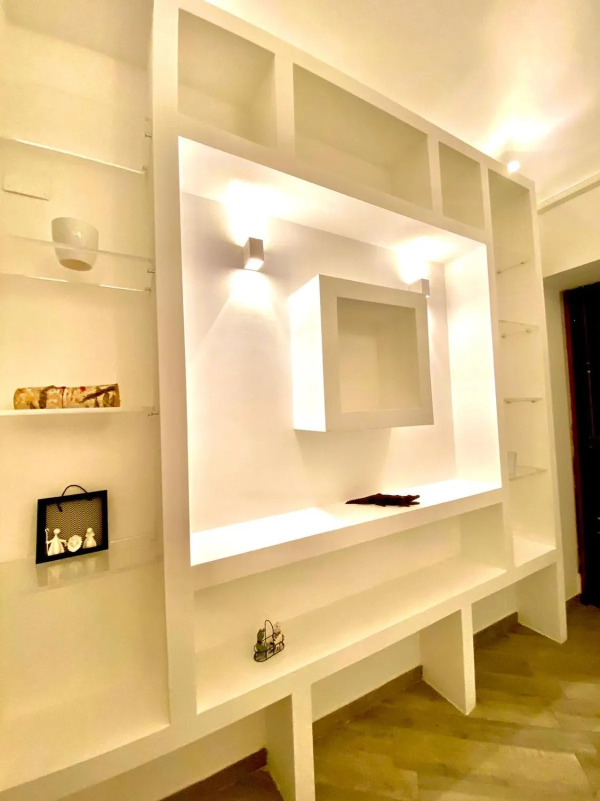 Living room in HH Hermoso Housing ALESSANDRIA