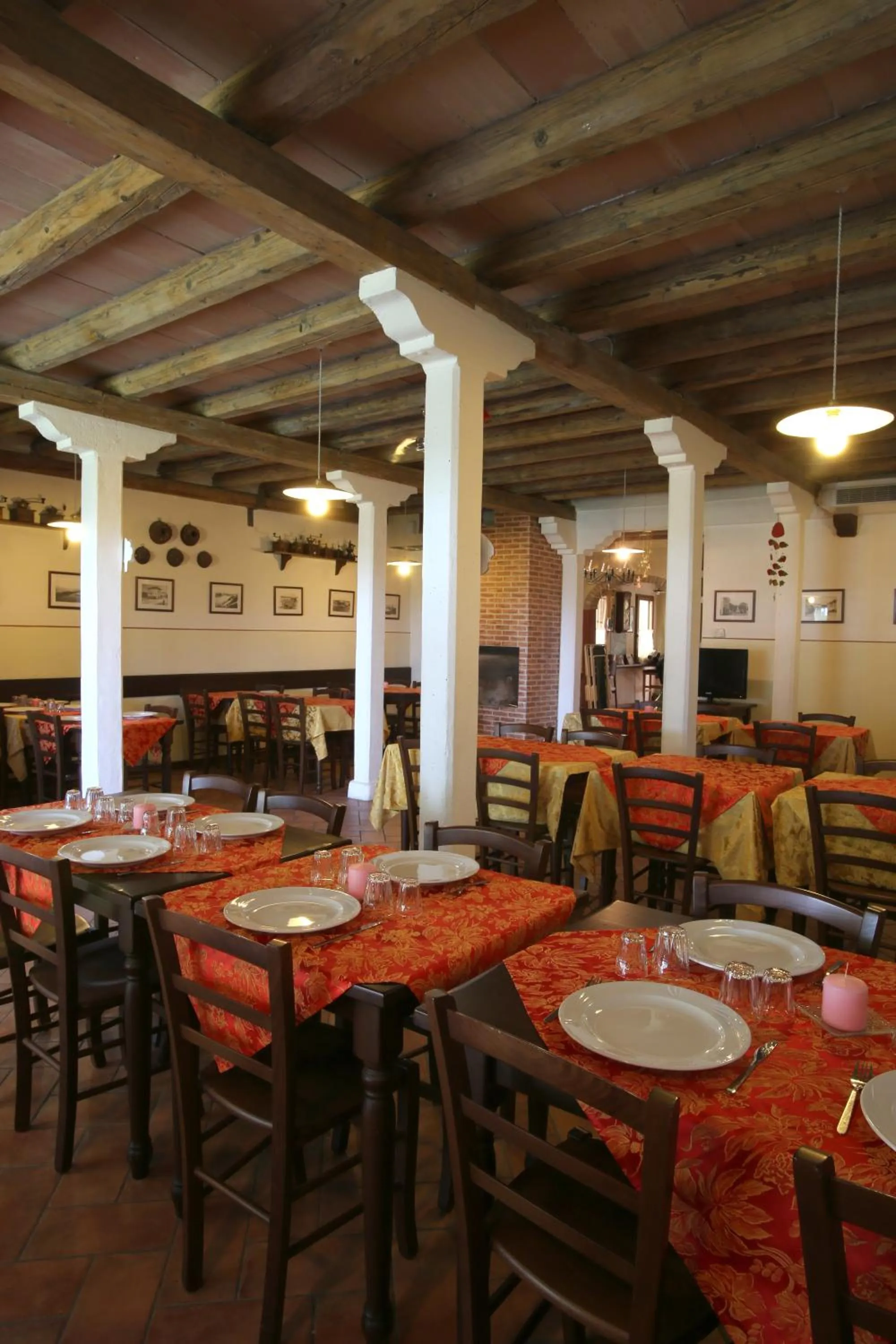 Restaurant/places to eat in Locanda Antico Fighèr