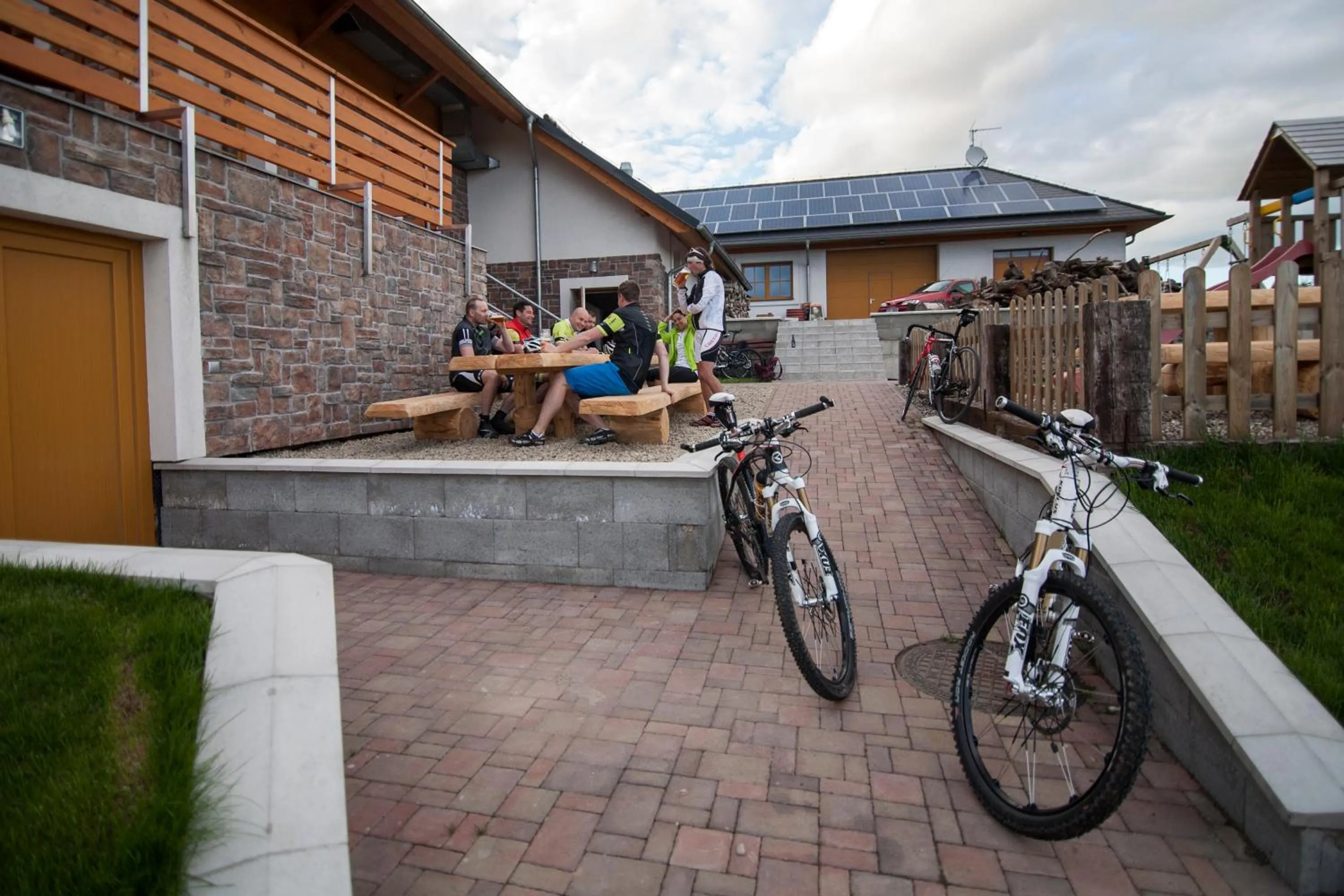 Facade/entrance in Hotel Krušnohorský Dvůr