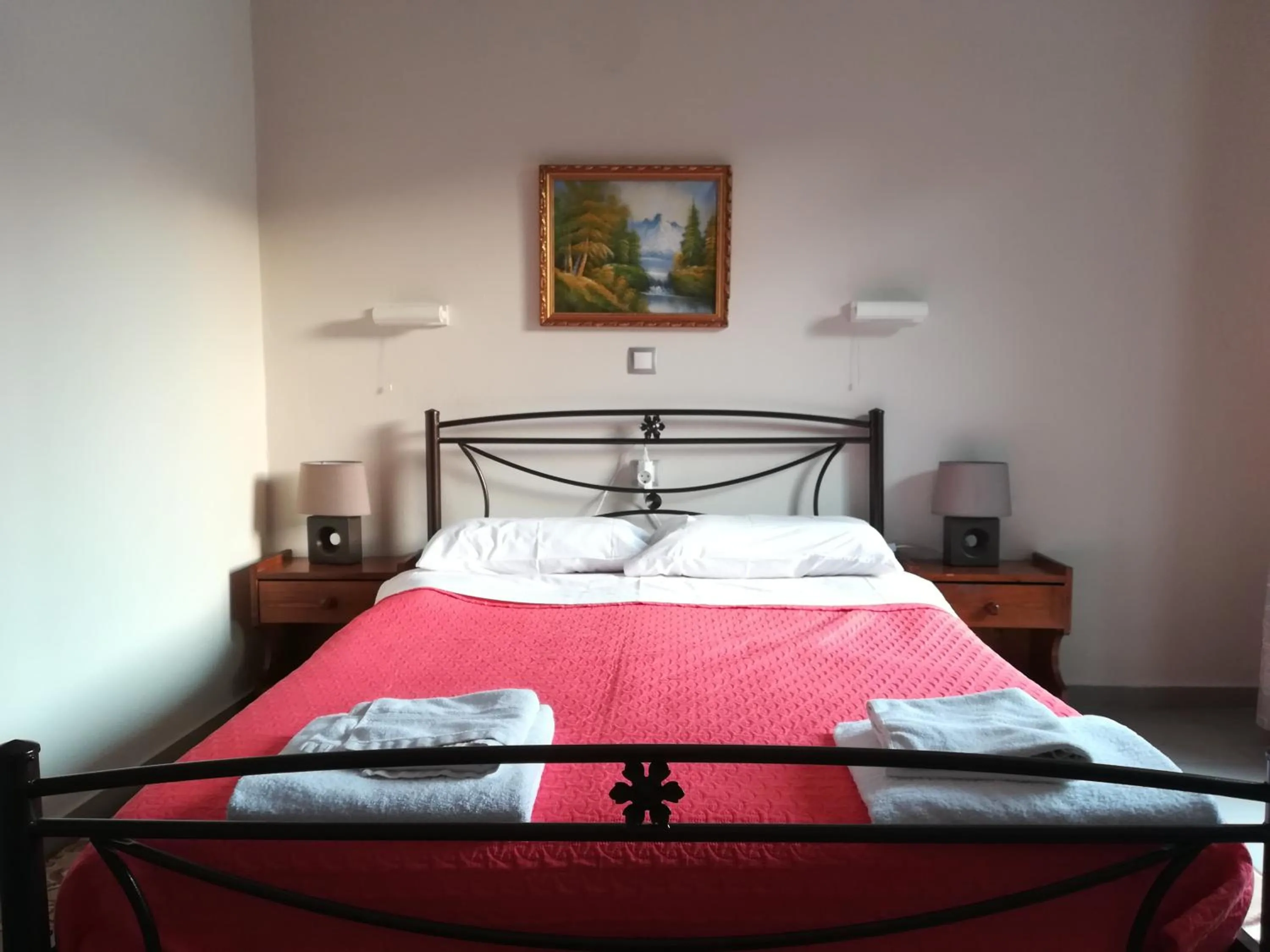 Bedroom, Bed in Billy's Rooms