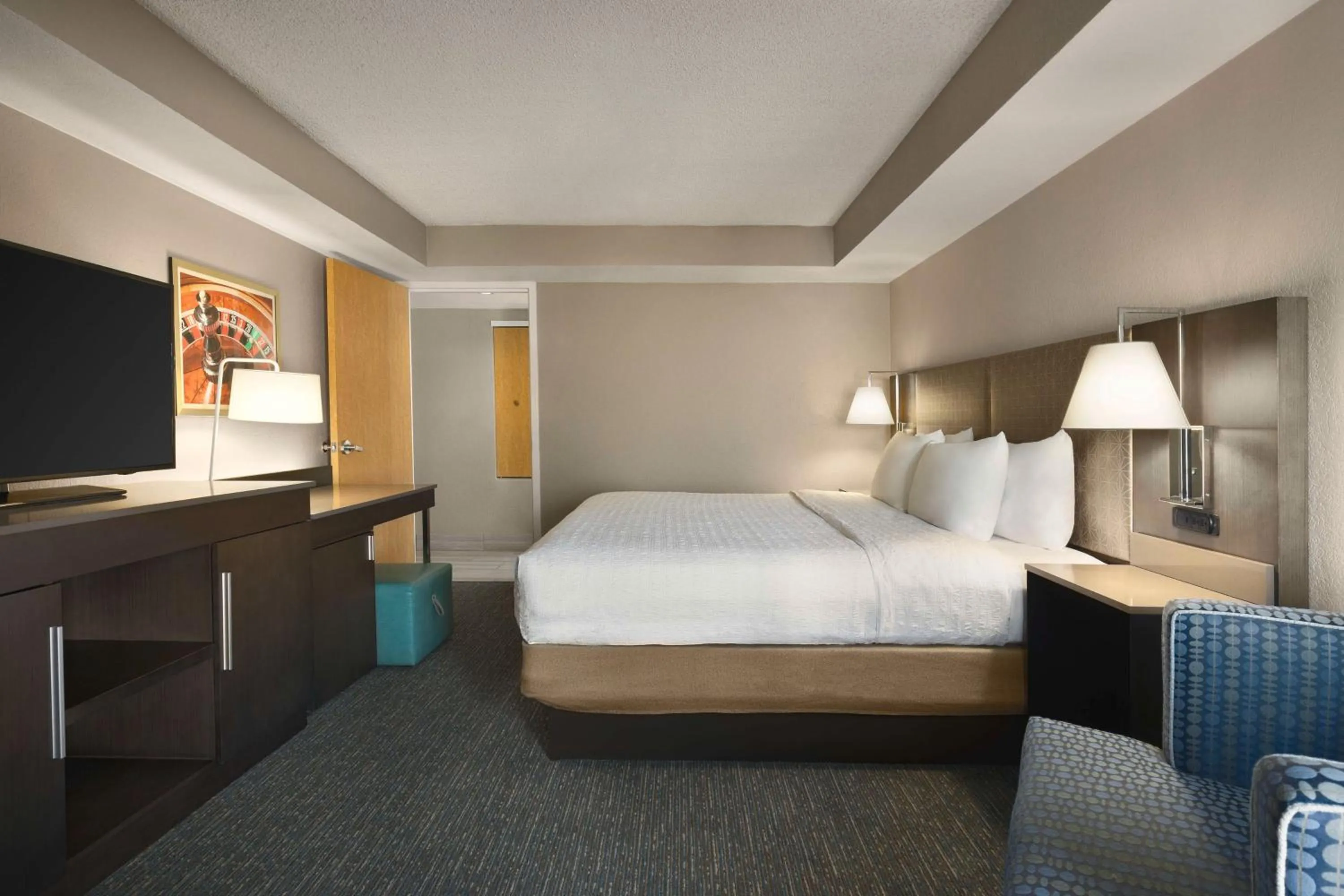 Bed in Hampton Inn Tropicana