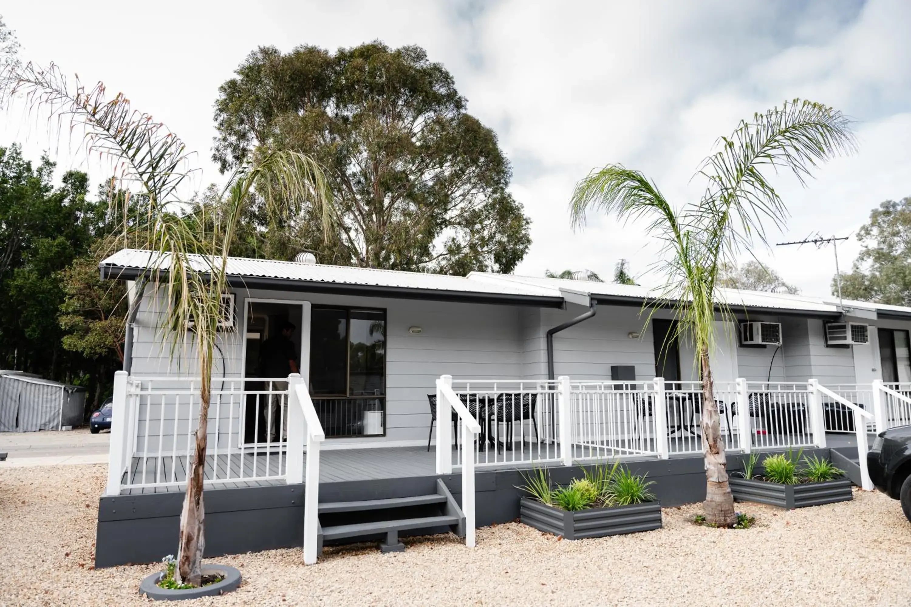 Cabin (Sleeps 4) in Highway 1 Holiday & Lifestyle Park Cabin (Sleeps 4) in Highway 1 Holiday & Lifestyle Park