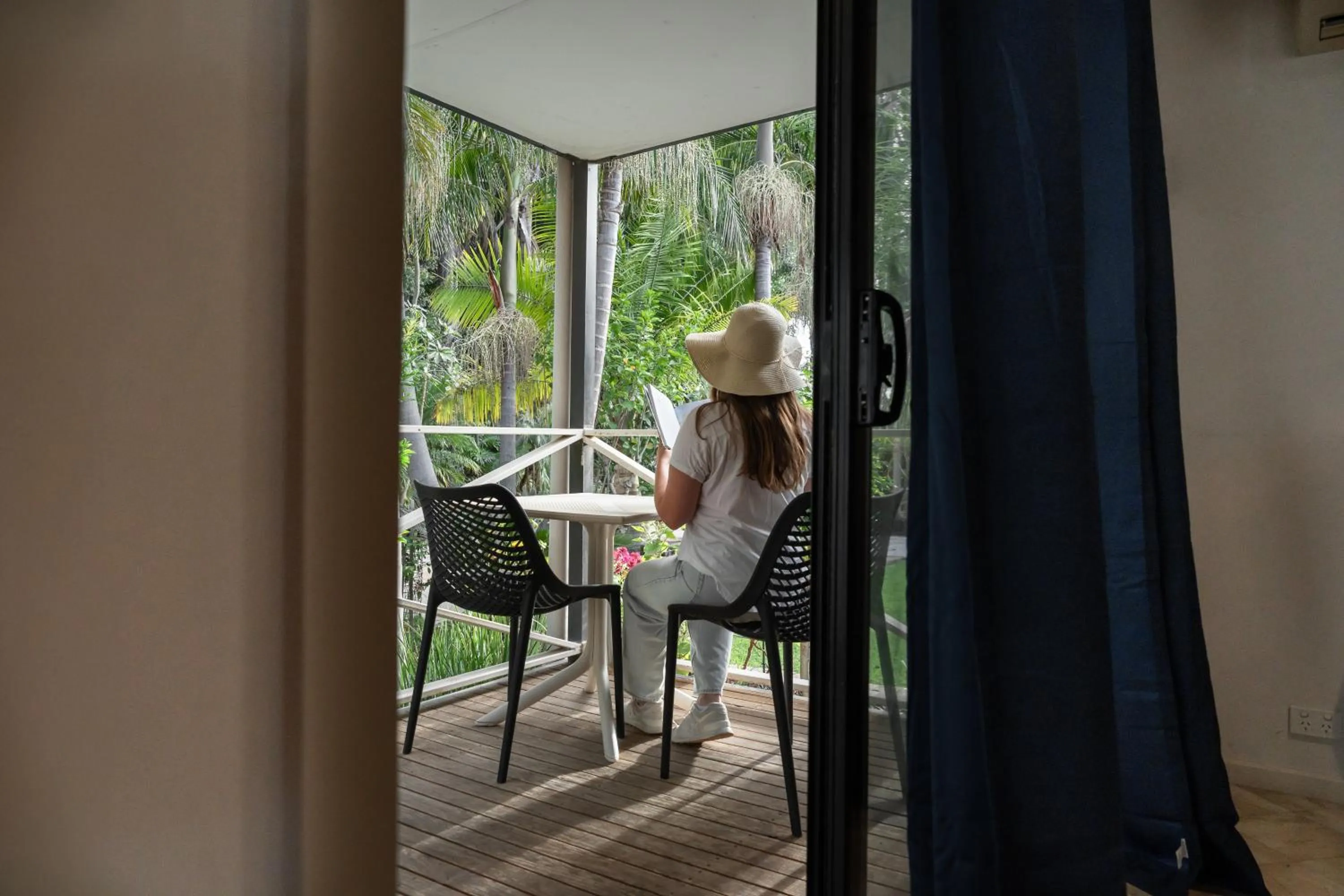 Patio in Highway 1 Holiday & Lifestyle Park