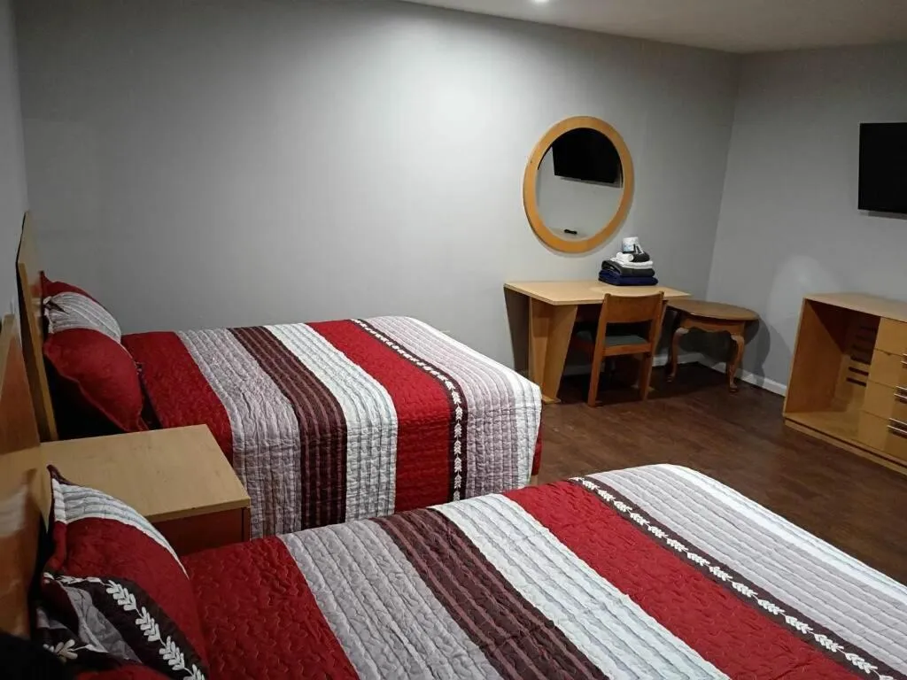 Bed in Bel Air Motor Lodge