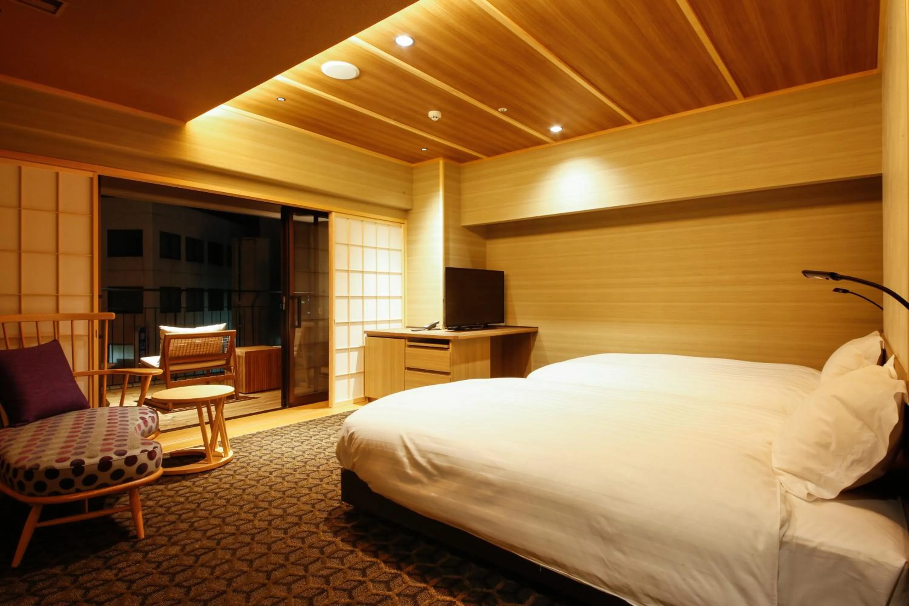 Photo of the whole room, Bed in The Shiroyama Terrace Tsuyama Villa