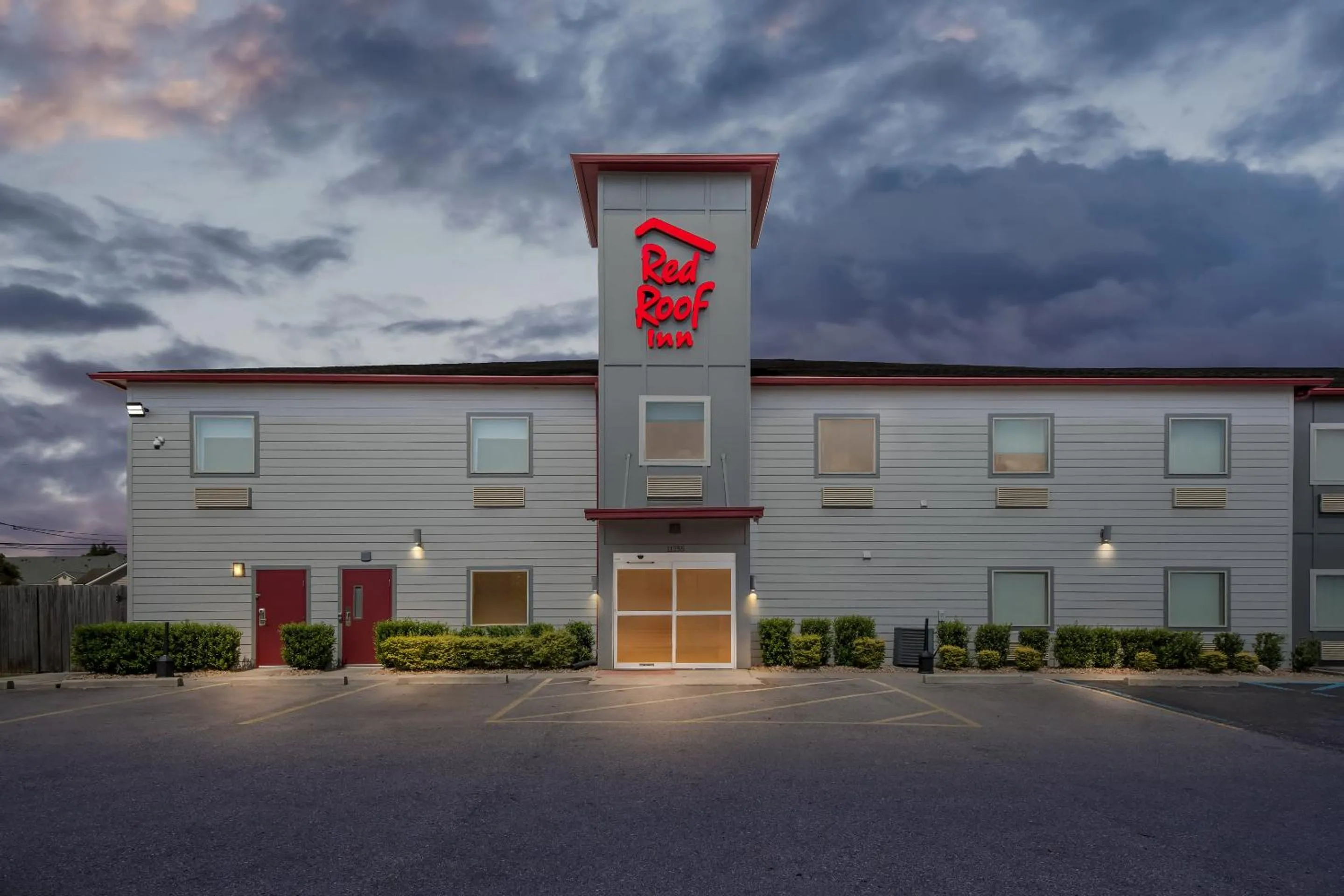 Facade/entrance in Red Roof Inn Baton Rouge