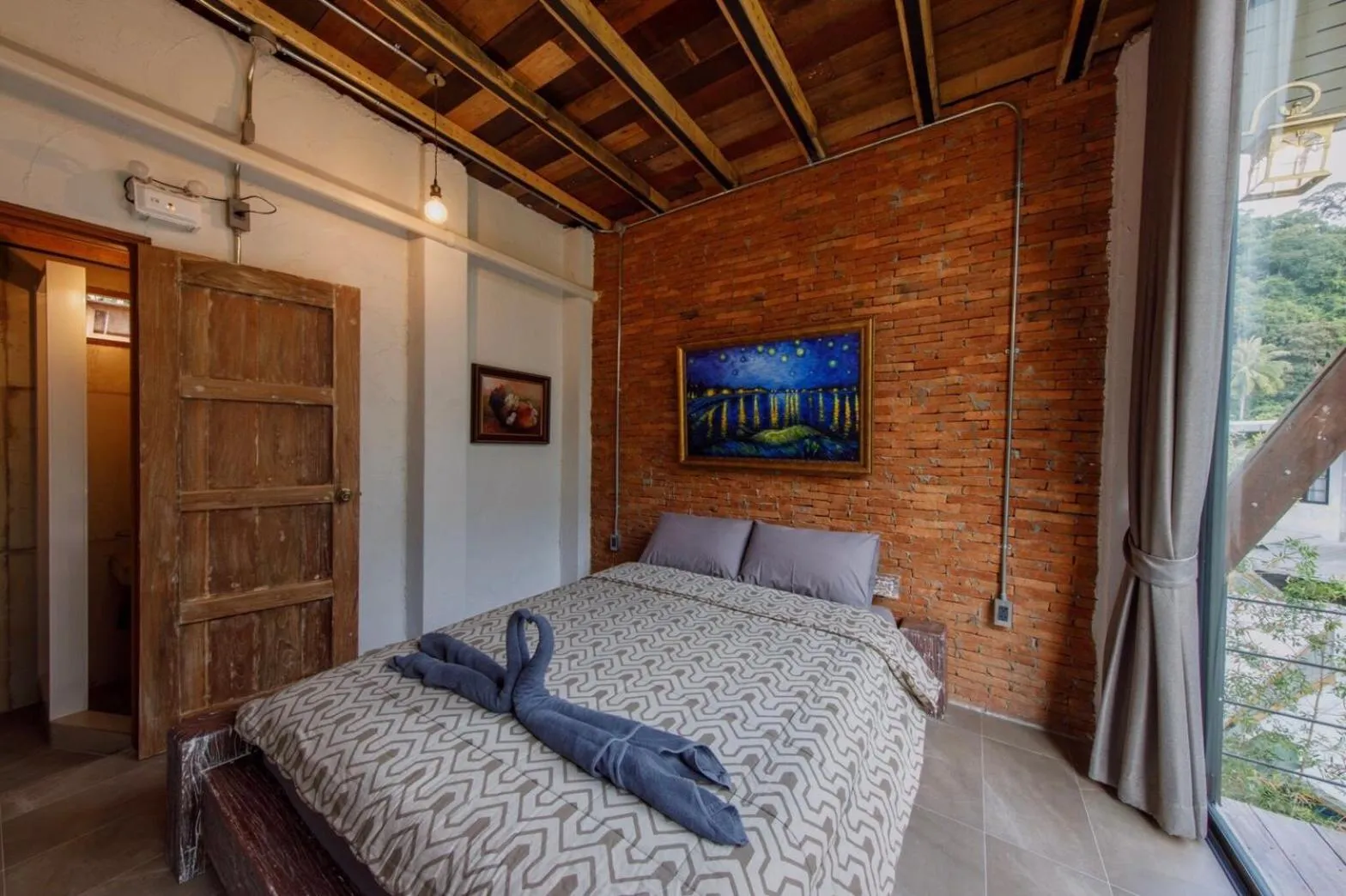 Bedroom, Bed in Voraman Hut