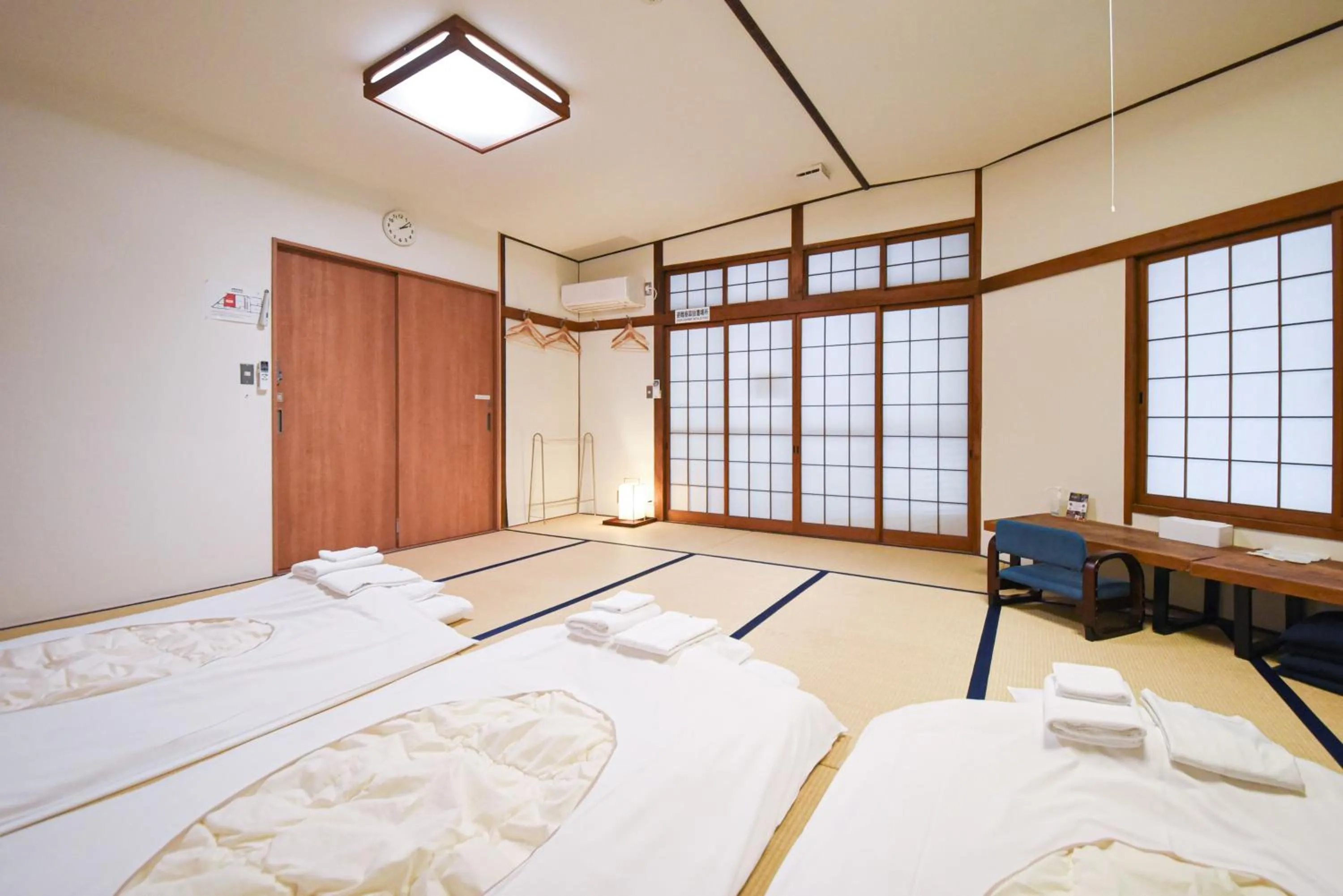 Bed in 4S STAY Awaikeda Ekimae