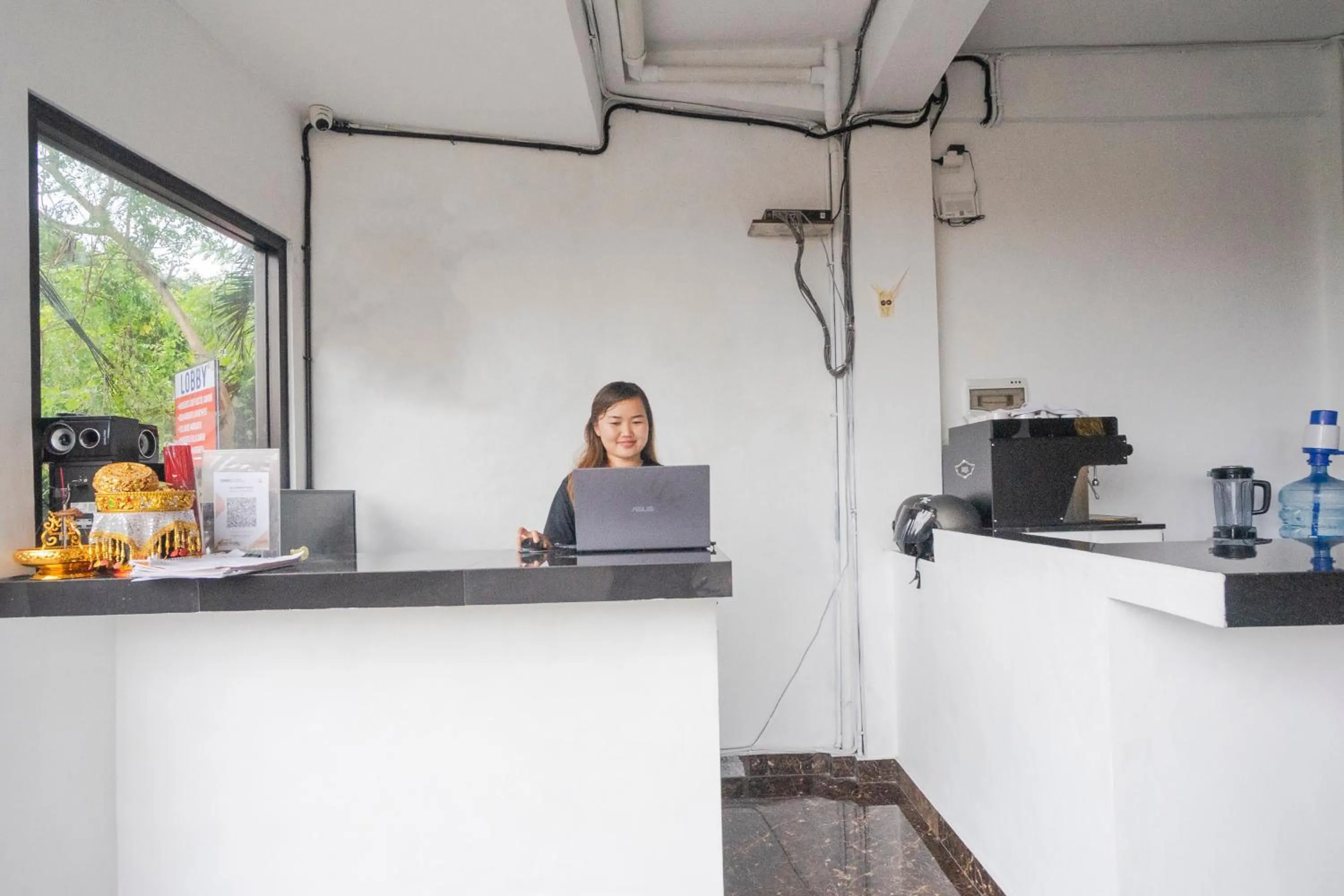 Lobby or reception in Margarita Surf Hostel Canggu