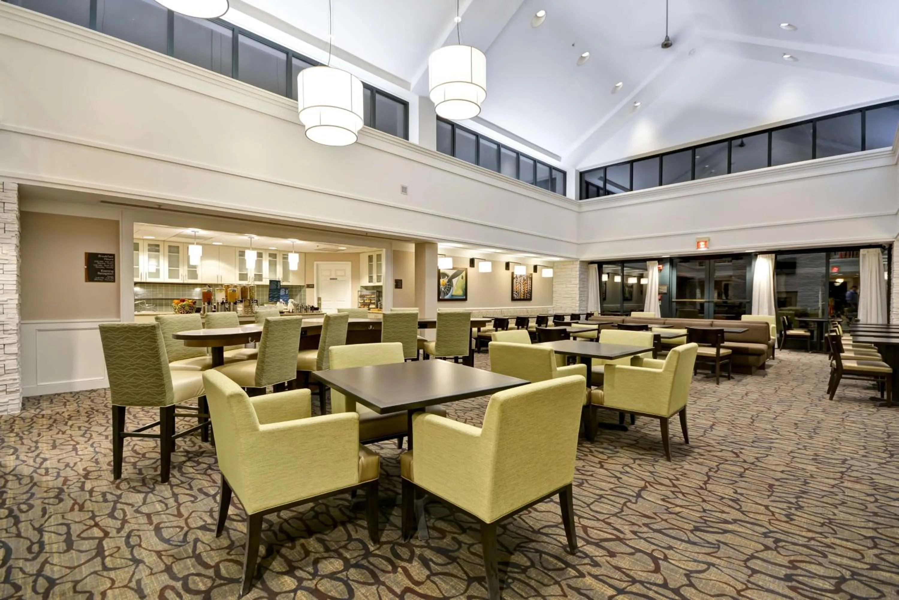 Restaurant/places to eat in Homewood Suites Dulles-International Airport