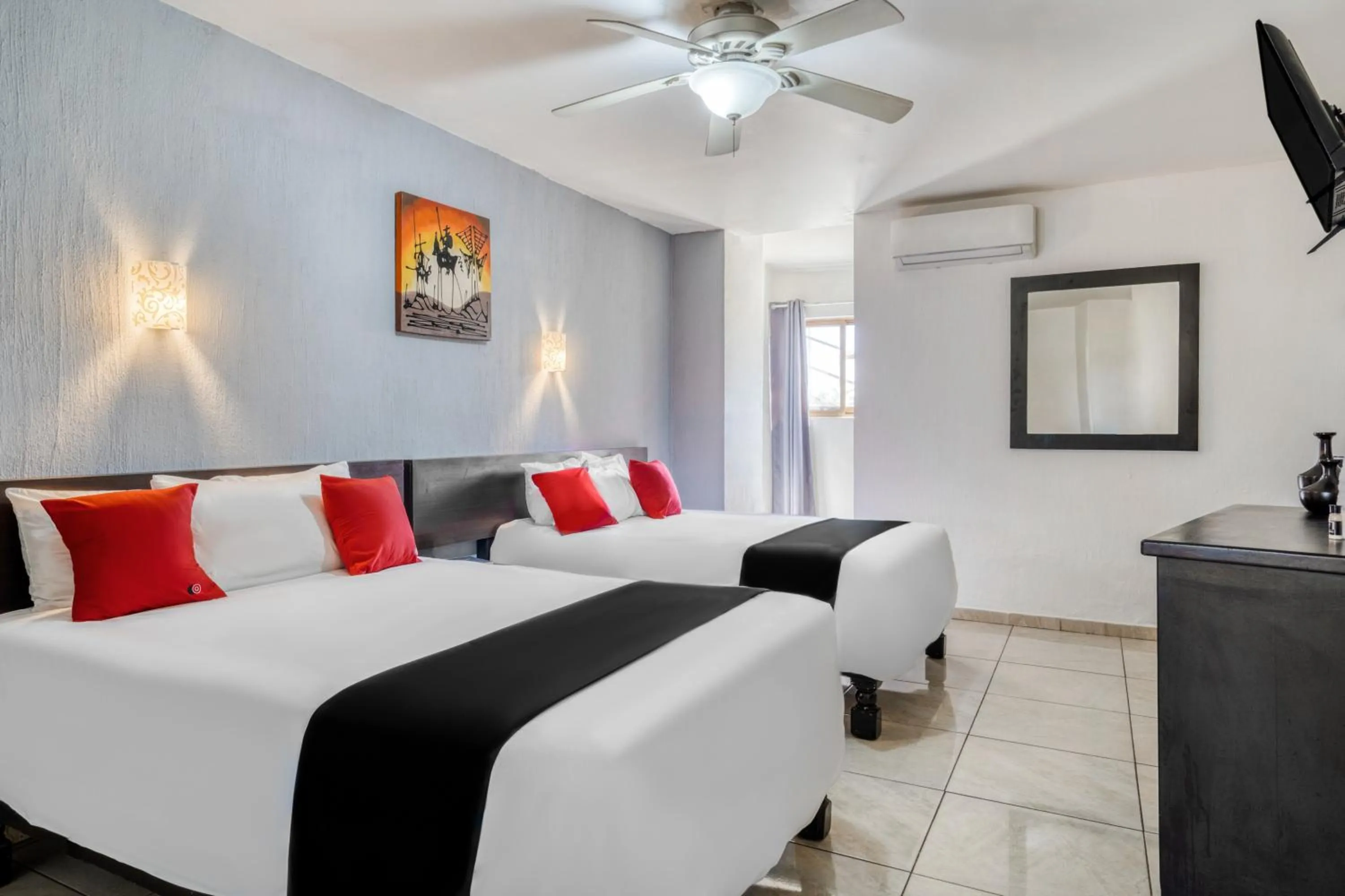 Photo of the whole room, Bed in Guadalajara Express Tonala