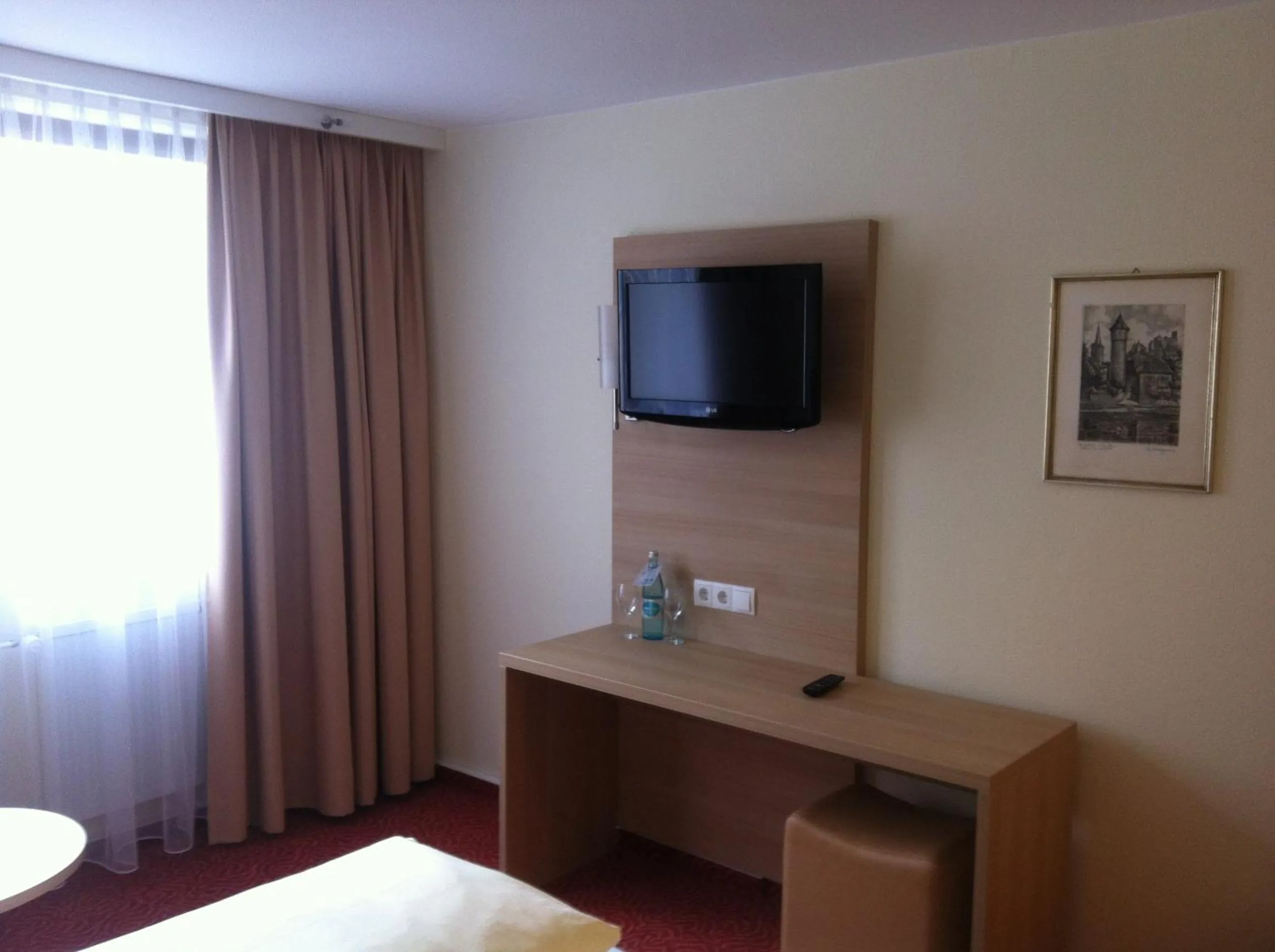 TV and multimedia, Bed in Tauberhotel Kette