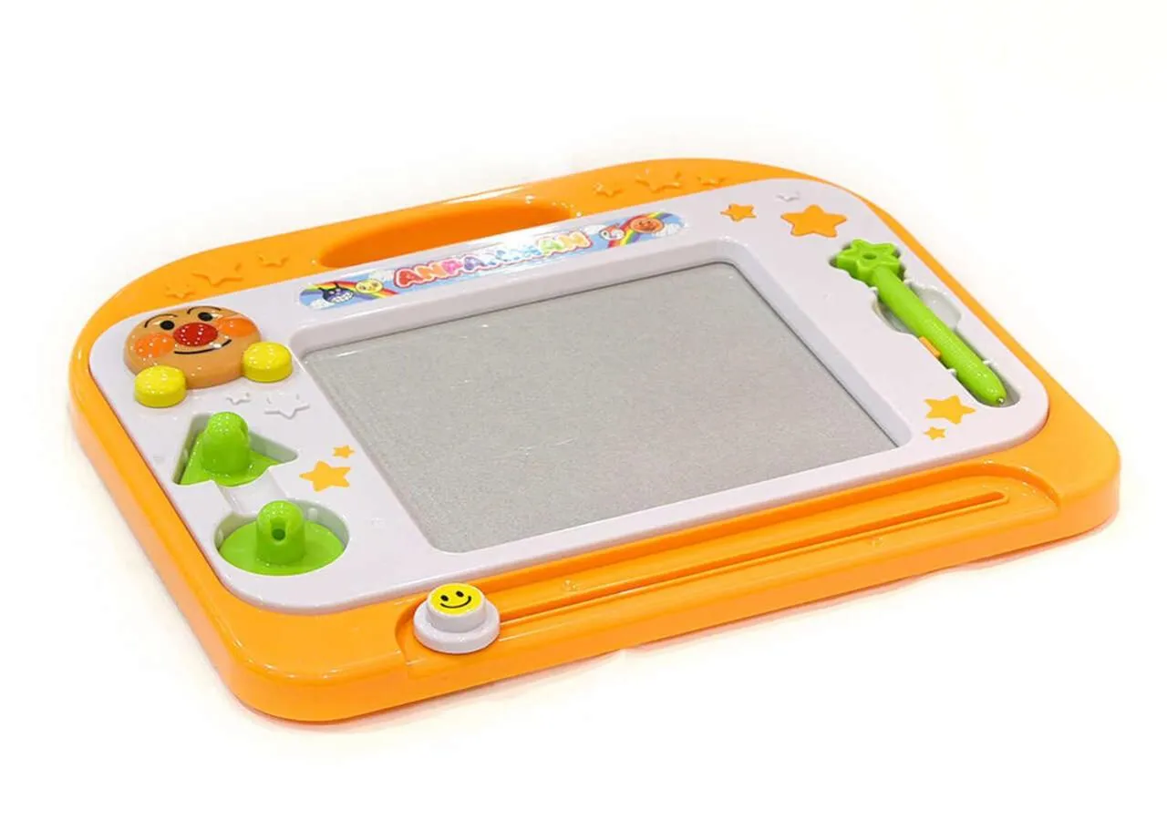 children in Vessel Inn Chiba Station