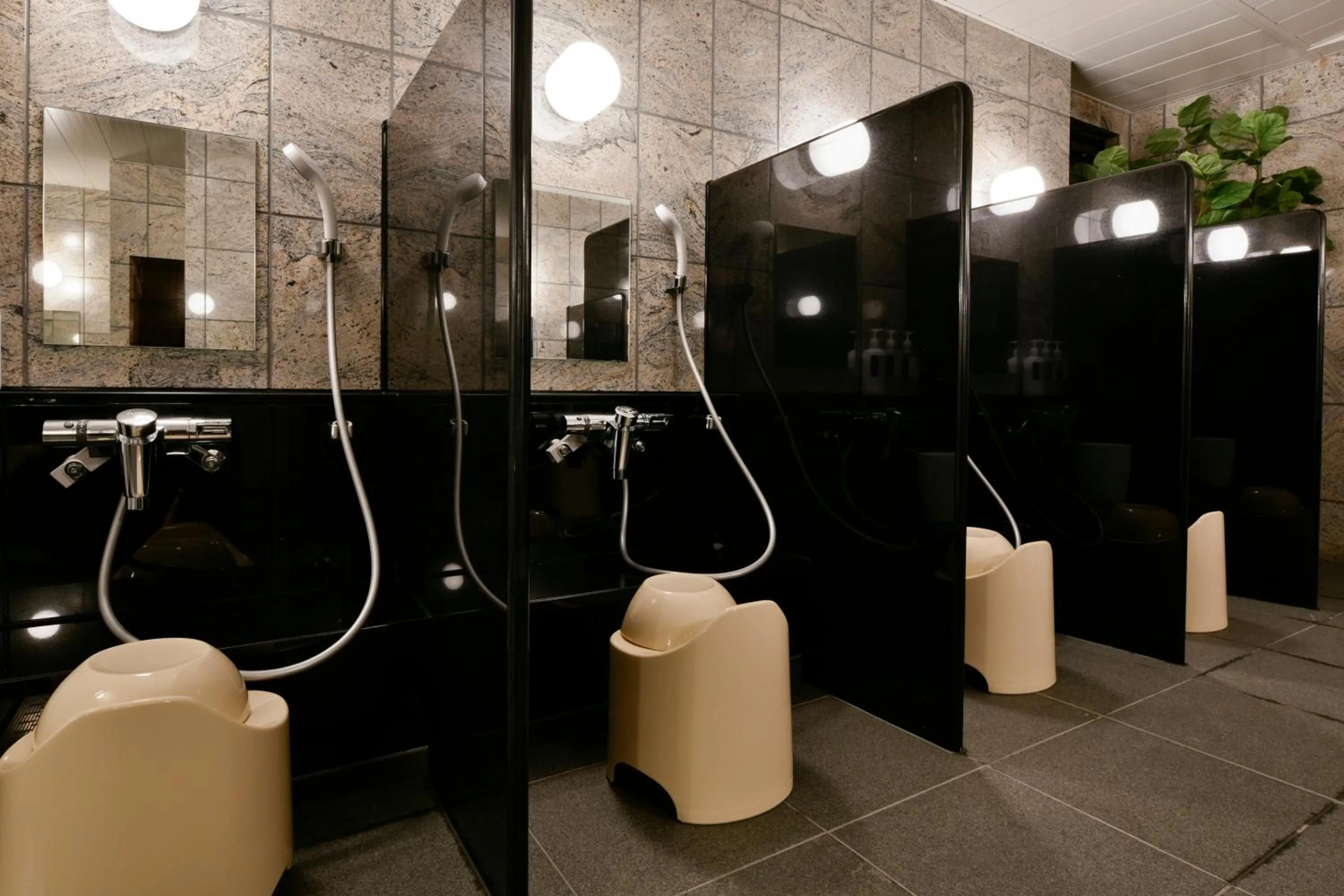 Public Bath in Vessel Inn Chiba Station