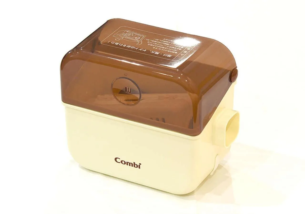 children in Vessel Inn Chiba Station