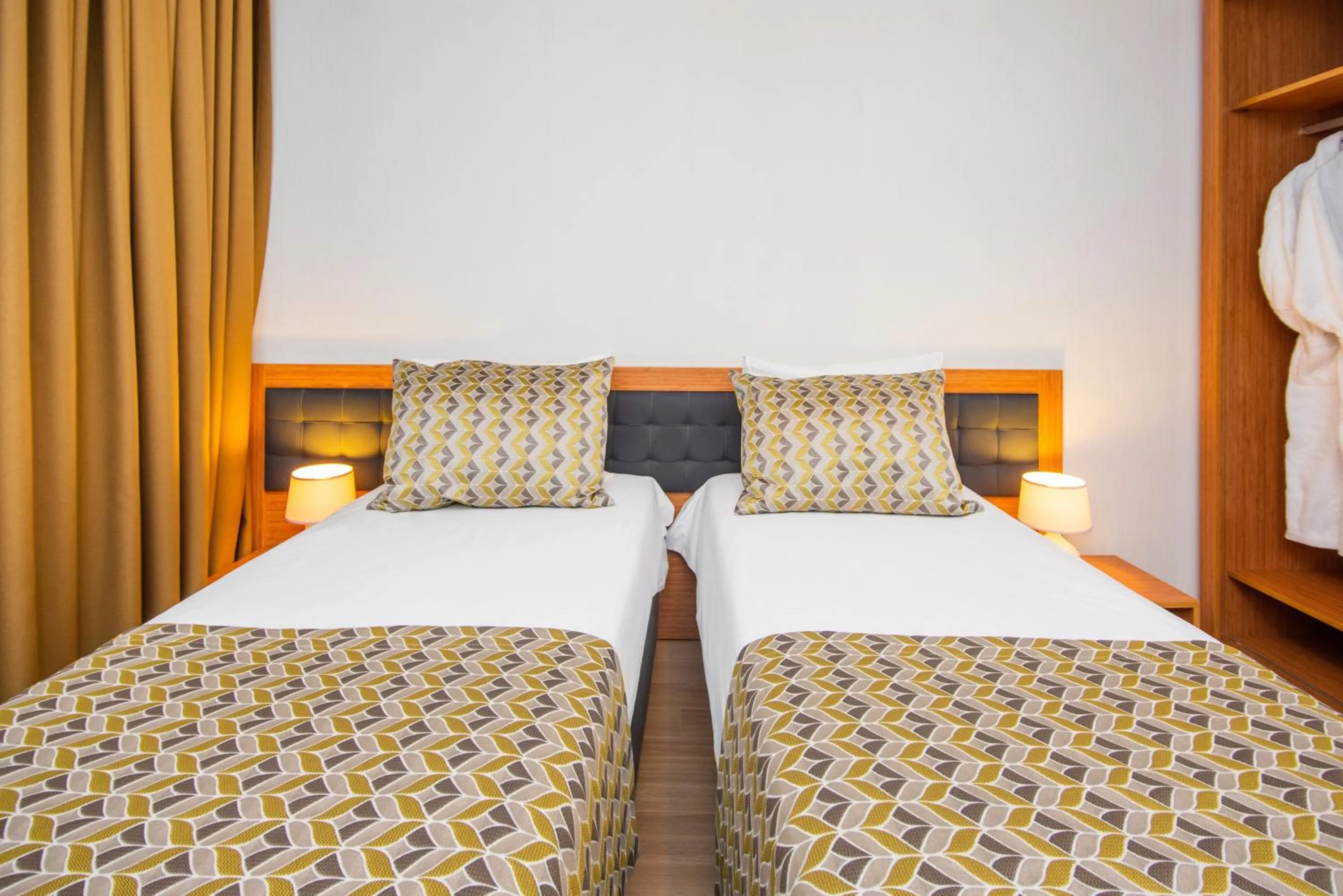 Photo of the whole room, Bed in Orbi Palace Hotel Official