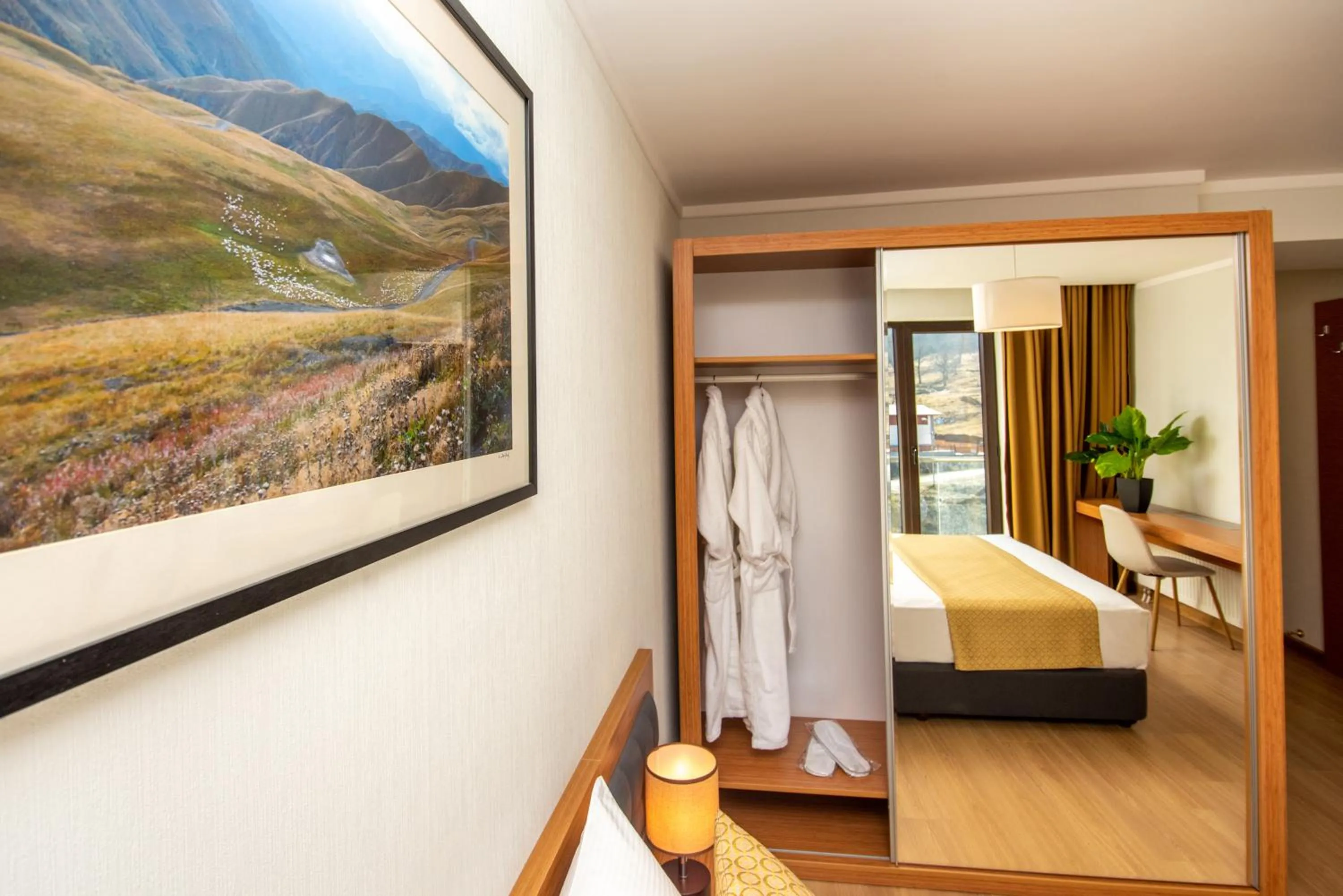 Photo of the whole room, Bed in Orbi Palace Hotel Official