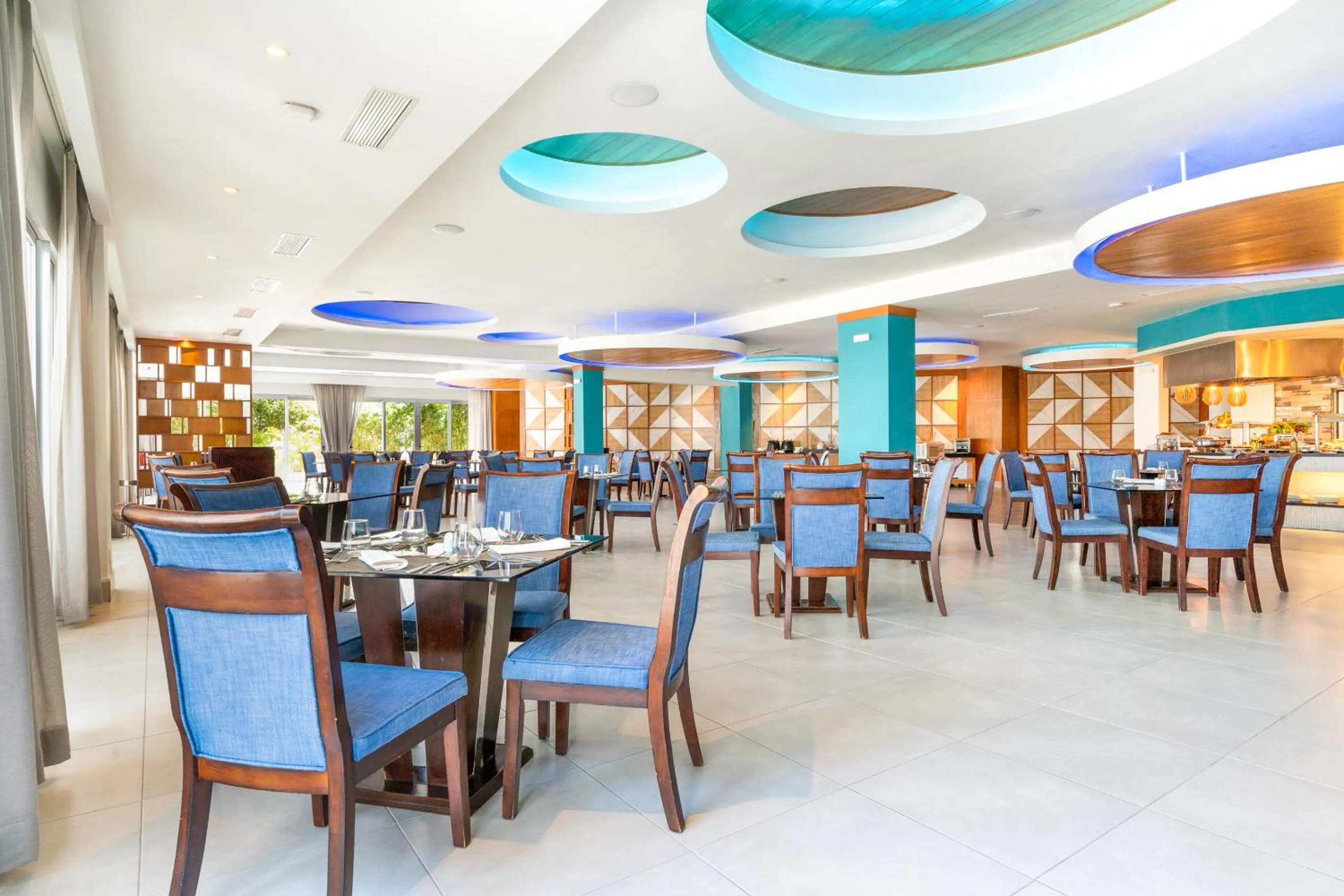 Dining area in Bakour Punta Cana Suites