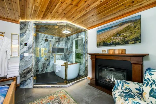 Little Creek Cove Beach Resort