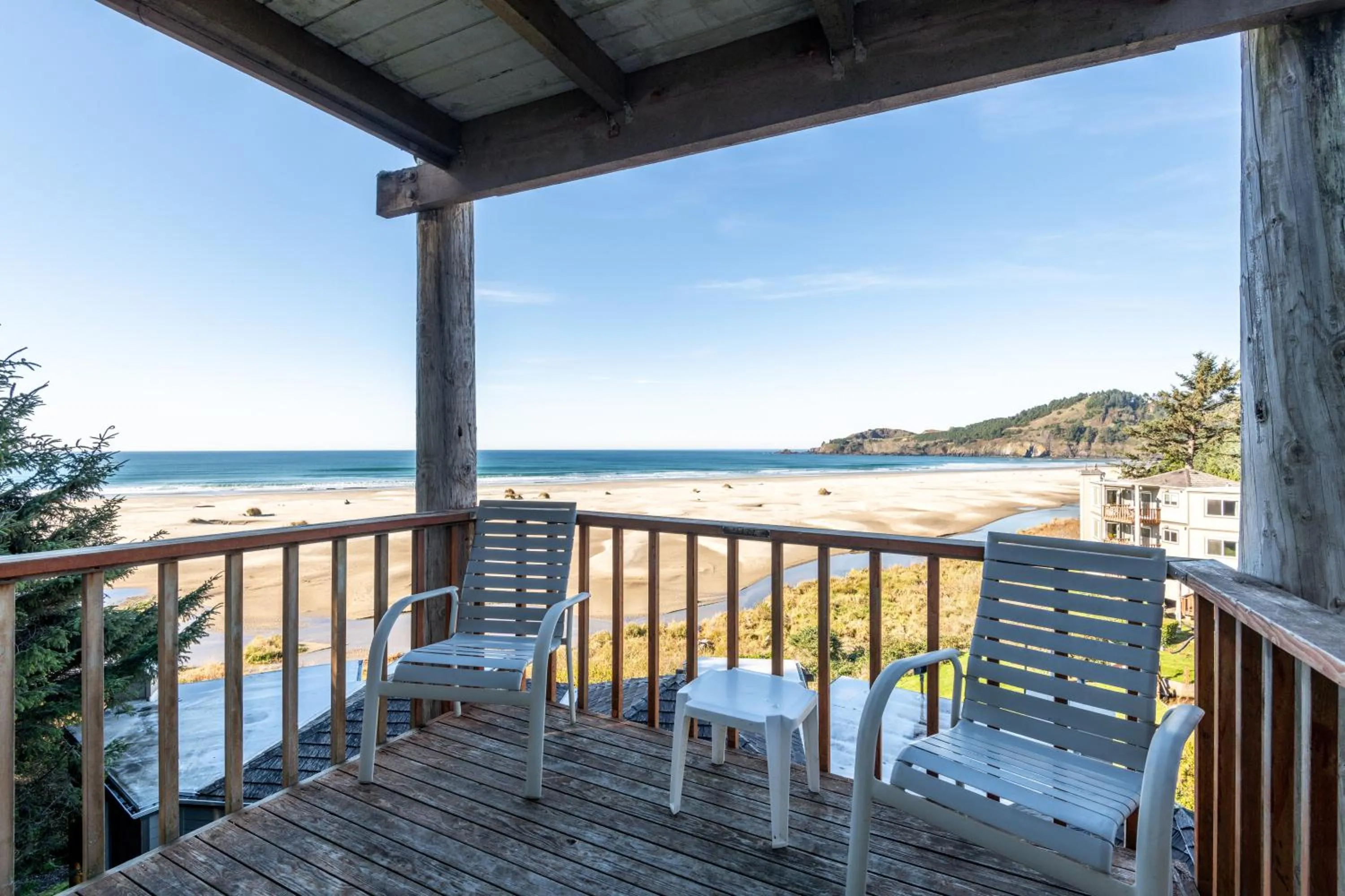 Little Creek Cove Beach Resort