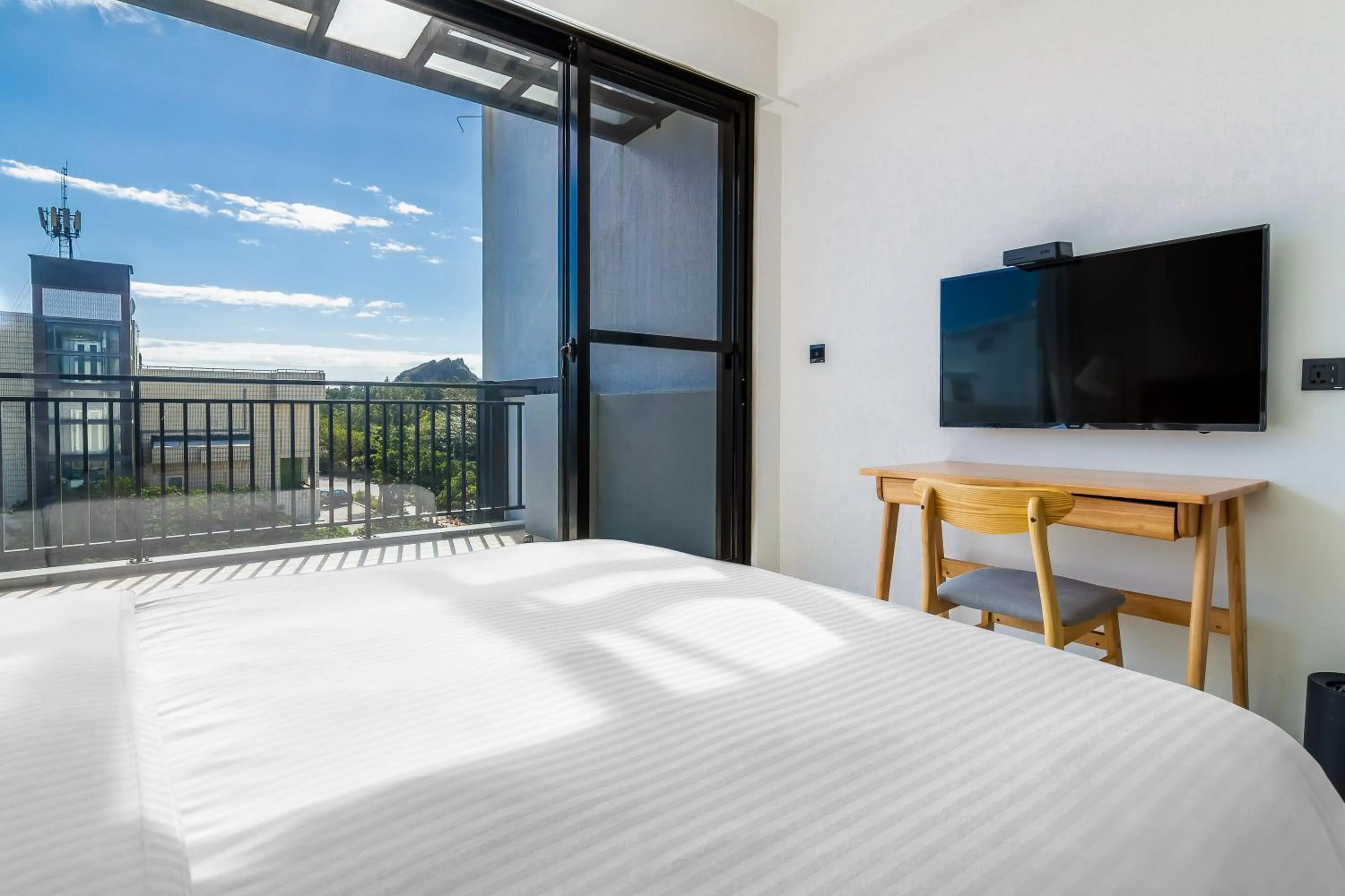 Photo of the whole room, Bed in Kenting Sea Wall 112