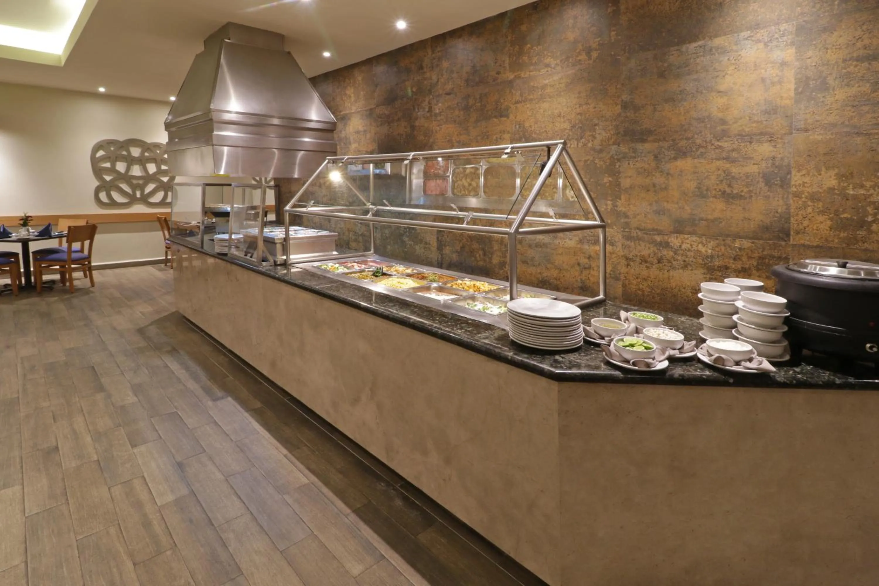 Restaurant/places to eat in Holiday Inn Monterrey Norte by IHG