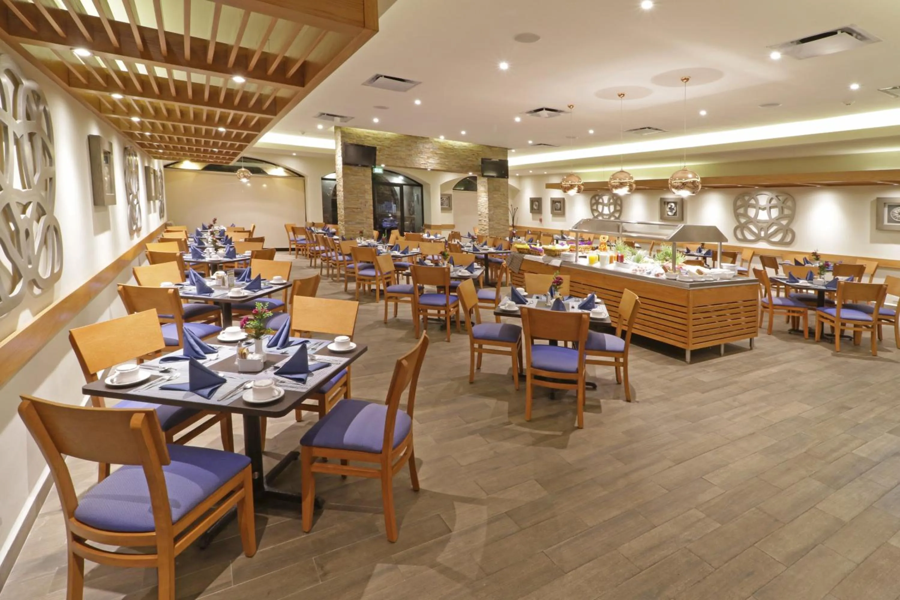 Restaurant/places to eat in Holiday Inn Monterrey Norte by IHG