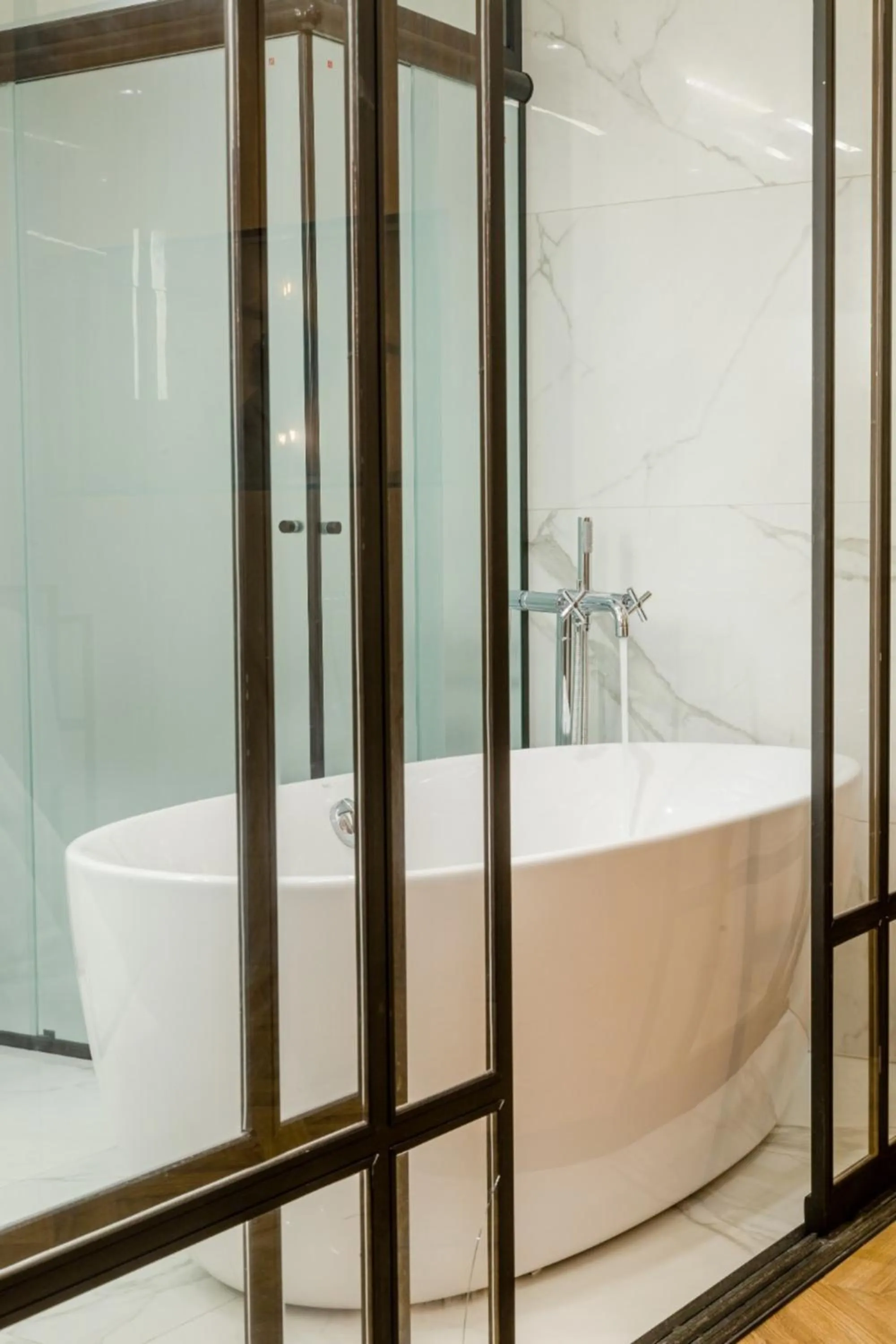 Bath in Victory Business Hotel