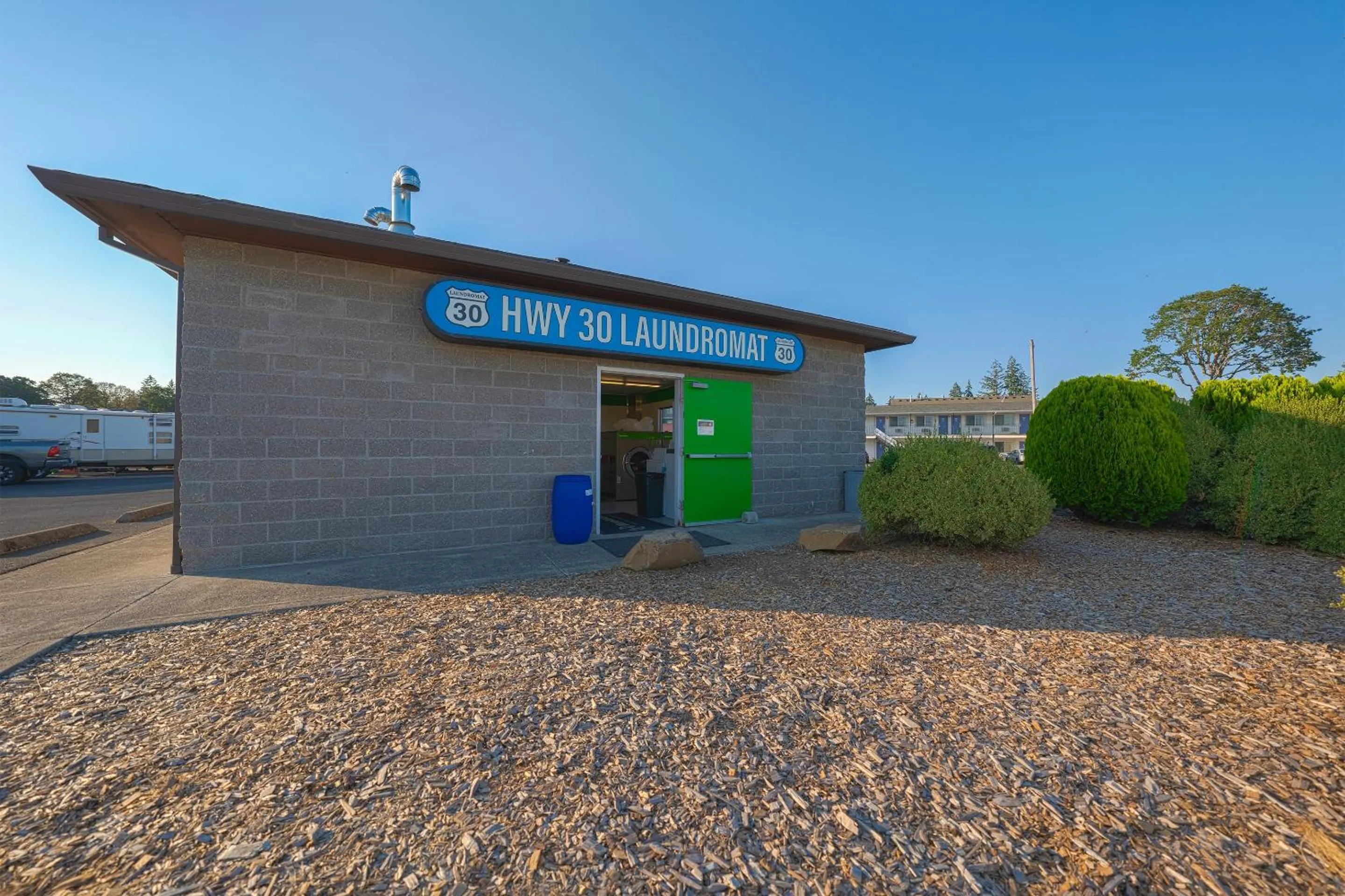 Garden in OYO Hotel St Helens OR