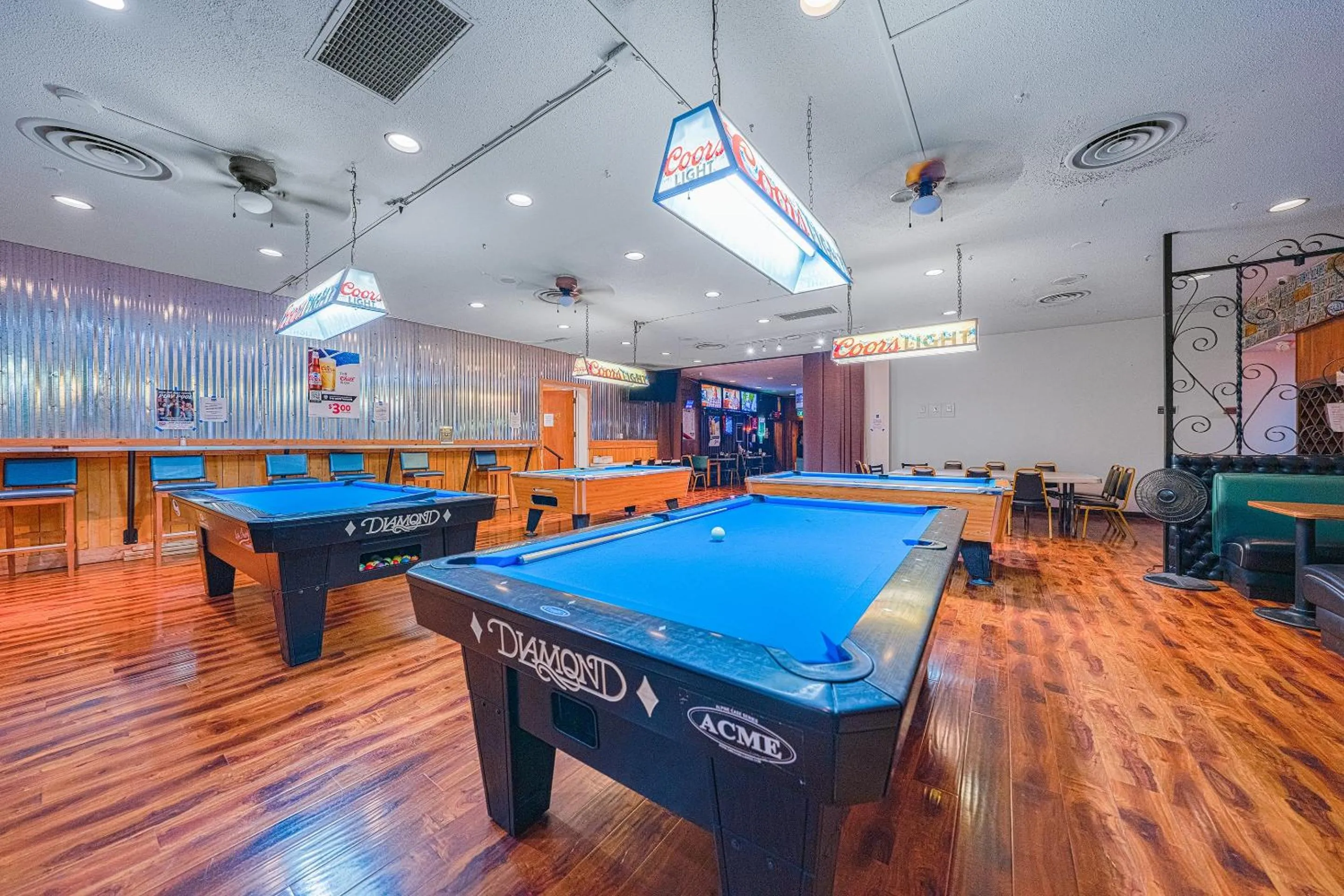 Entertainment in OYO Hotel St Helens OR