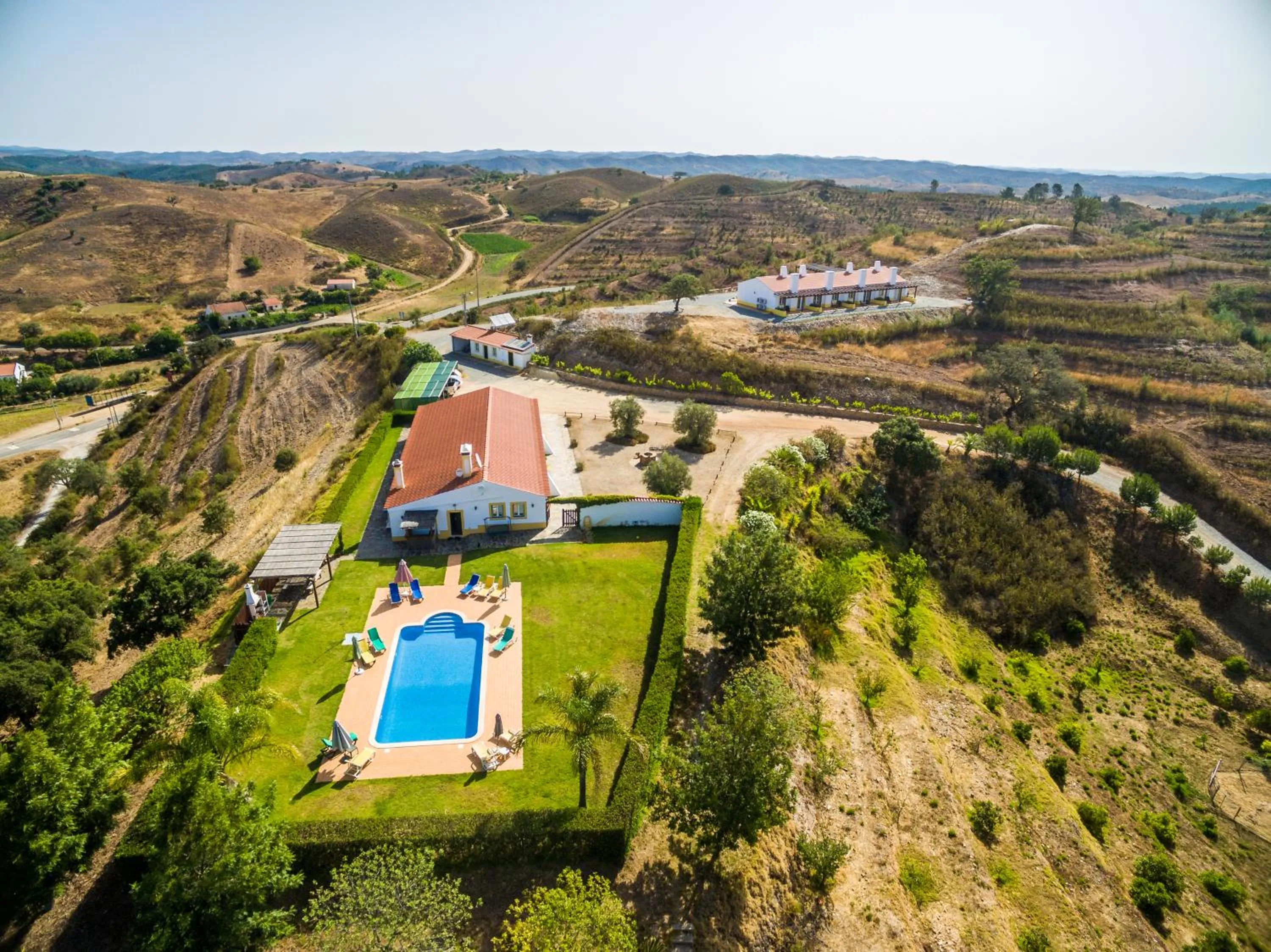 Pool view in Nave Redonda do Cerro – Countryside & Nature
