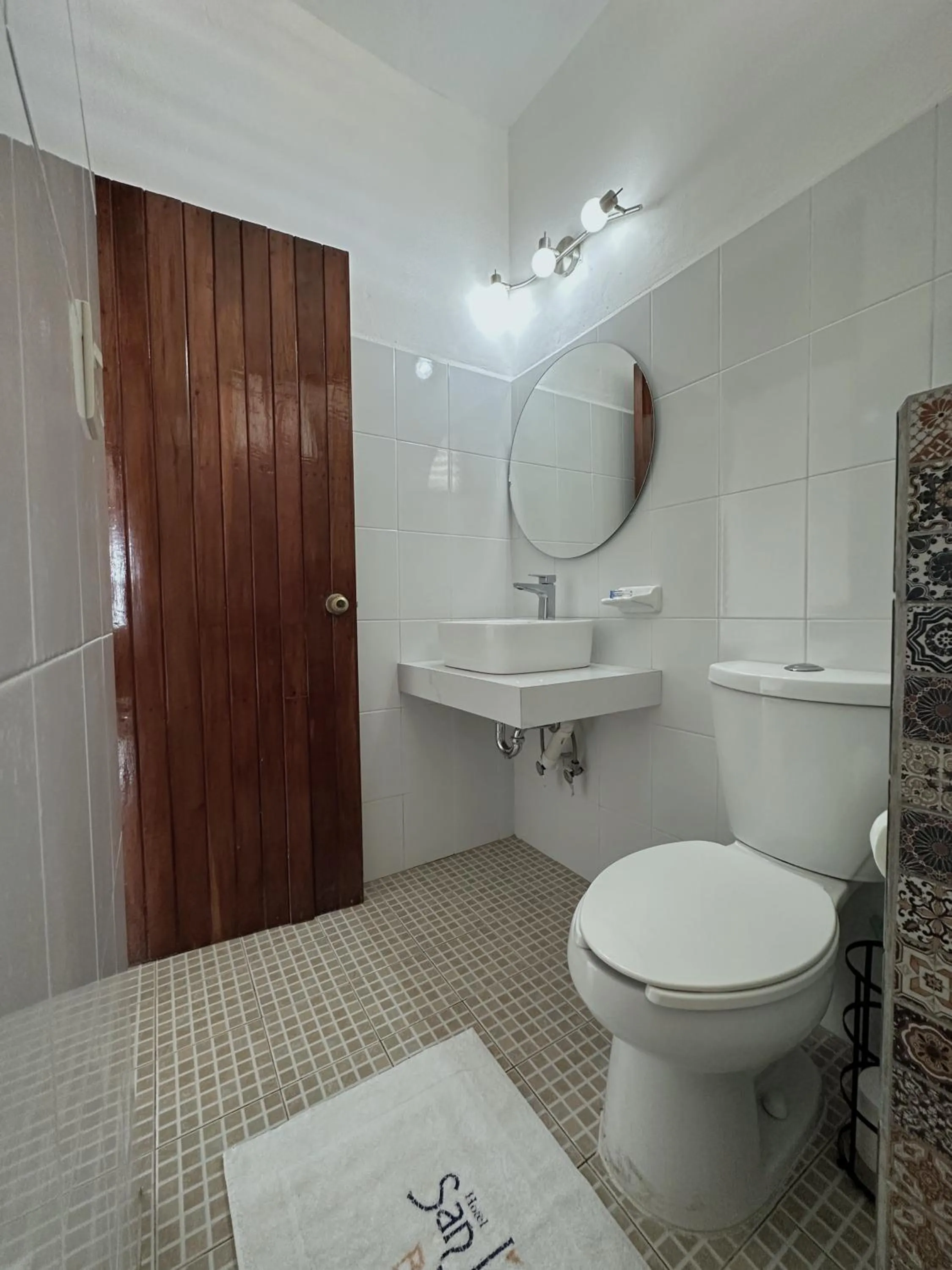 Bathroom in Hotel San Juan