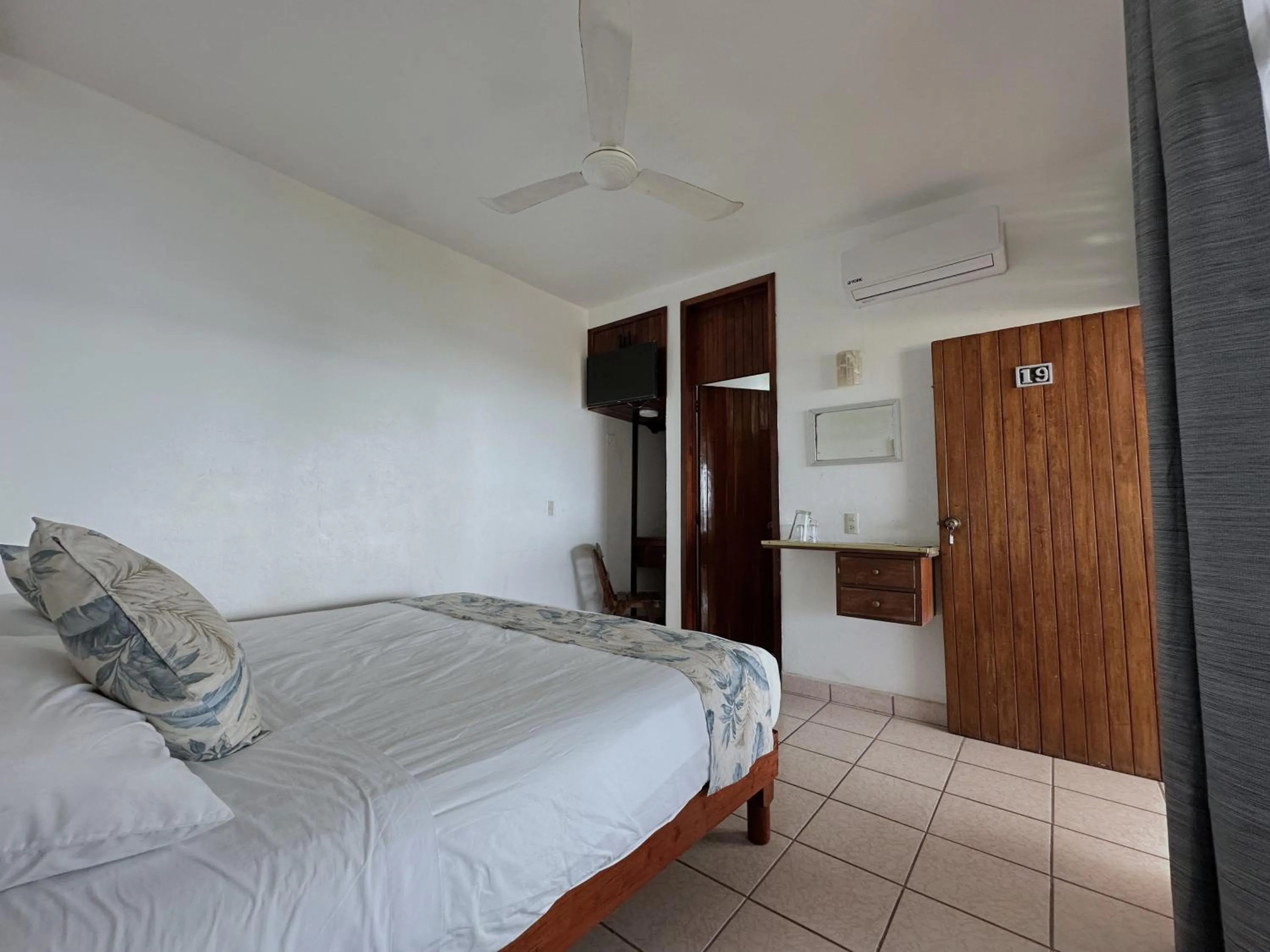 Bed in Hotel San Juan