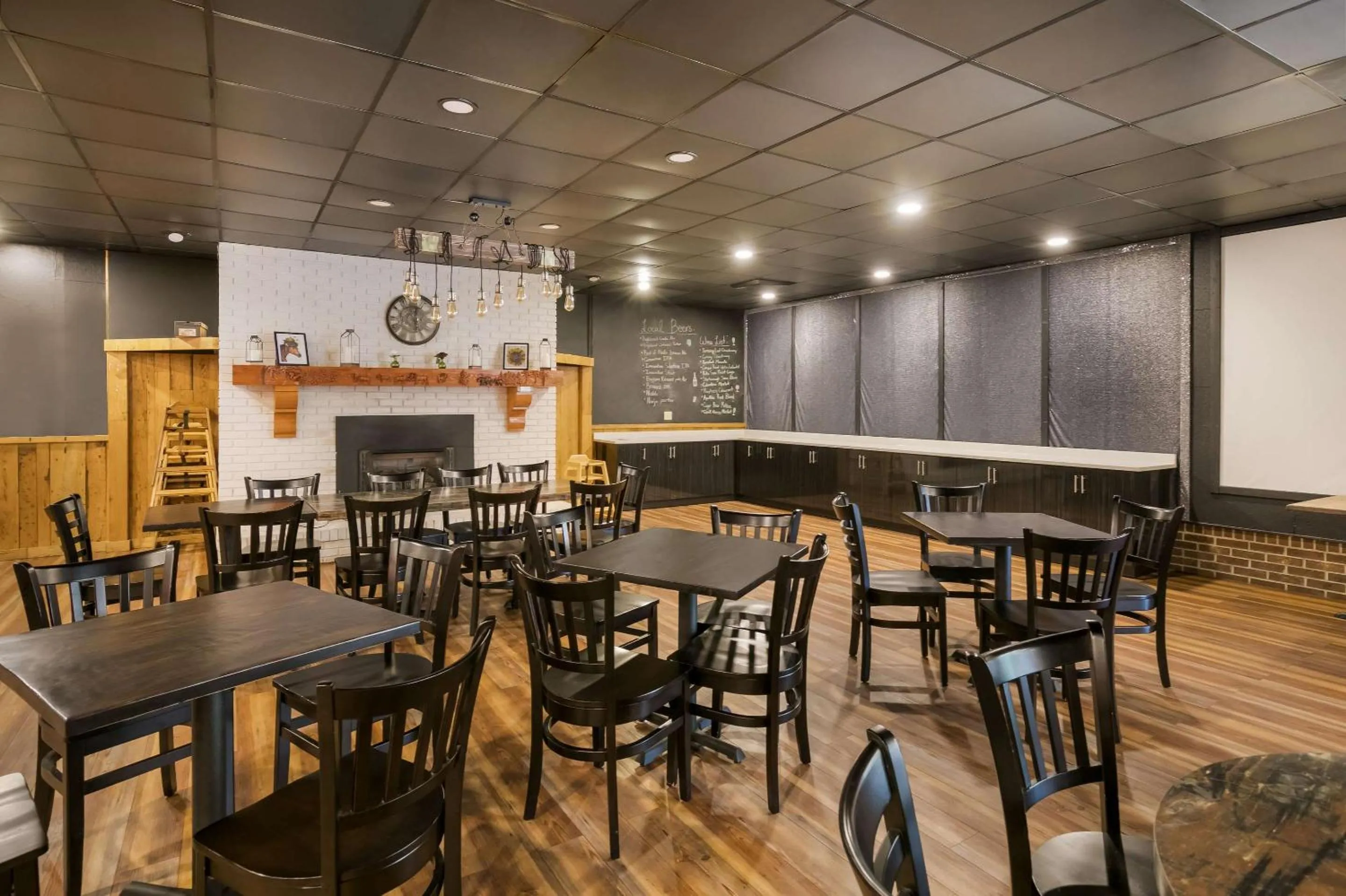 Breakfast in Clarion Hotel Conference Center