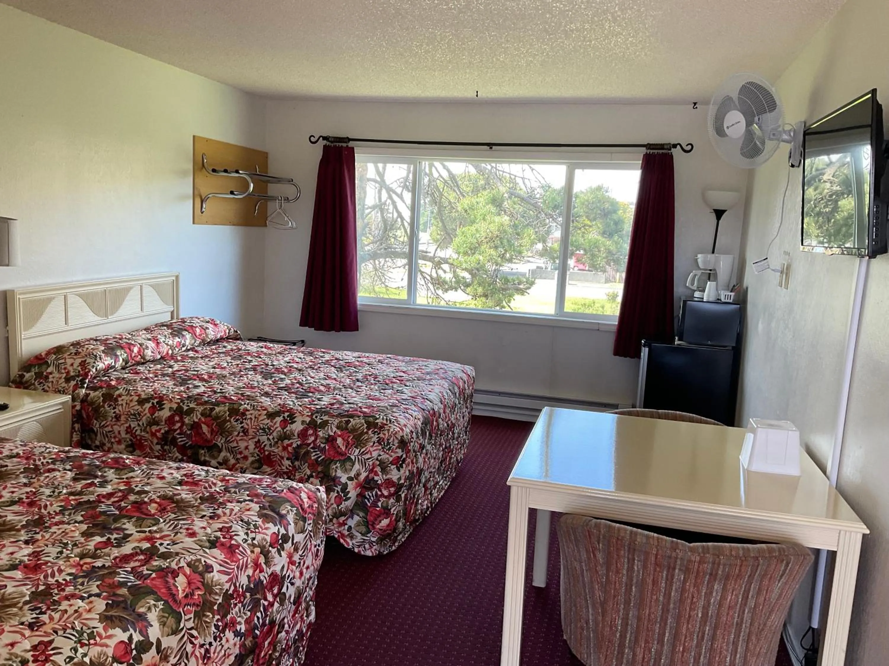 Bed in Front Street Inn